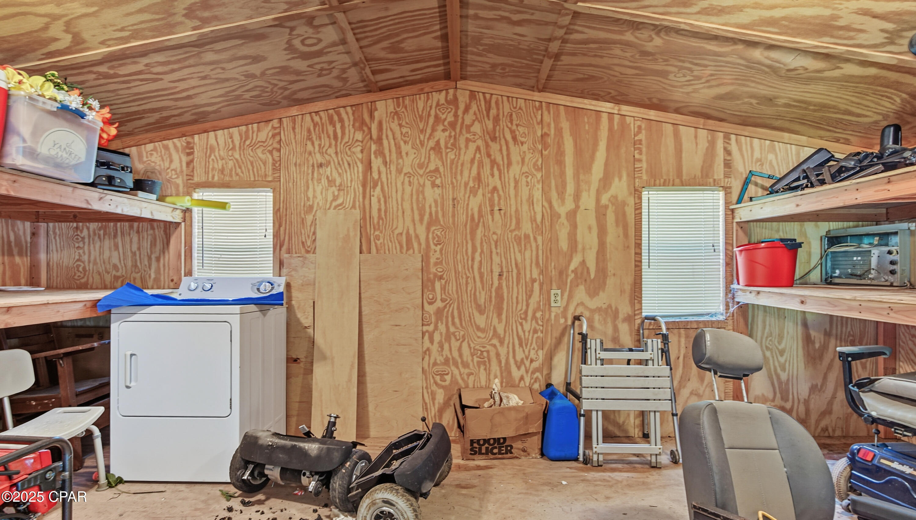 [No Recorded Subdiv] - Residential