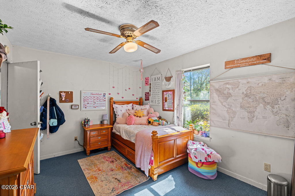 Leisure Lakes - Residential