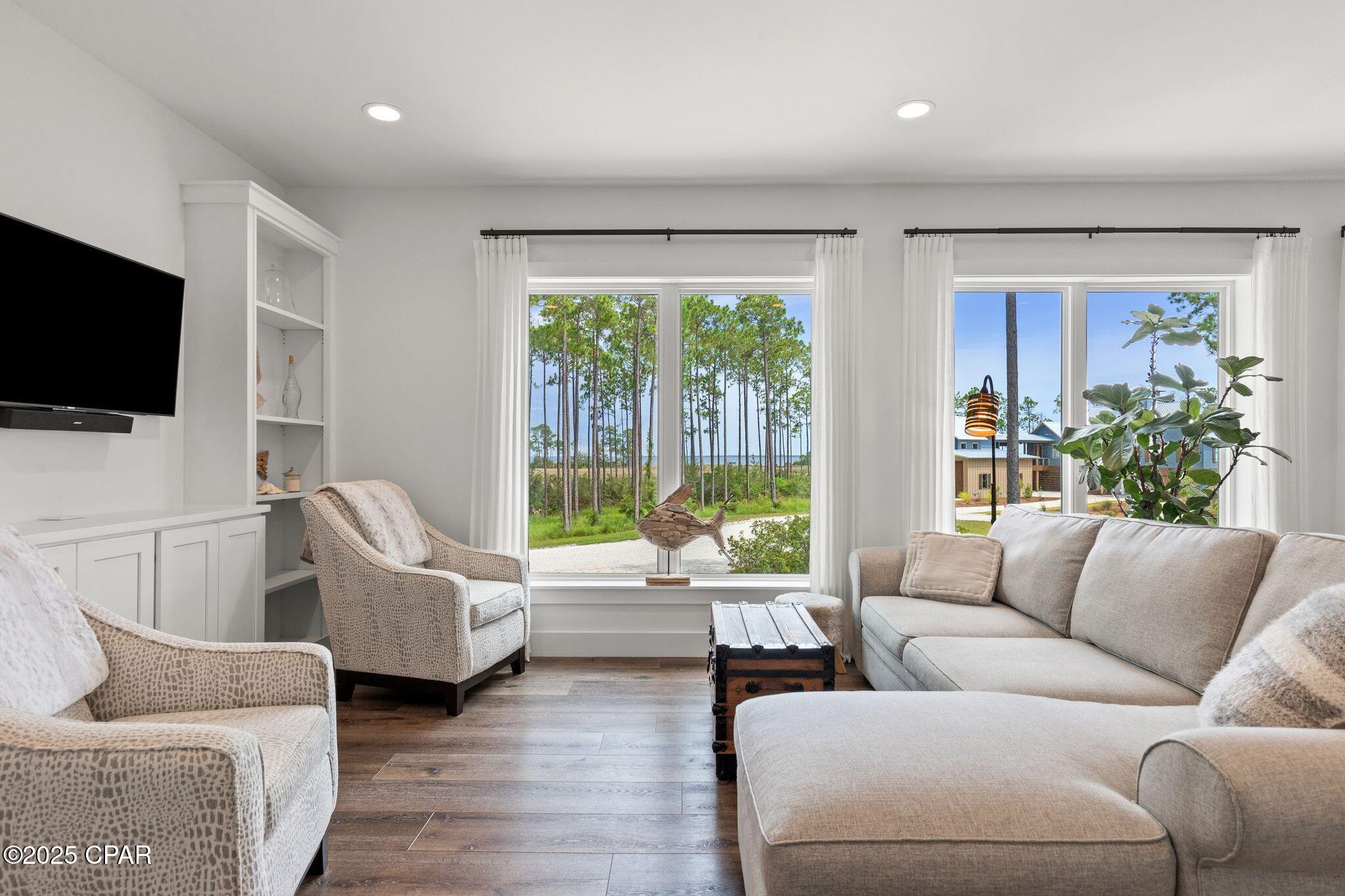 Rivercamps On Crooked Creek - Residential