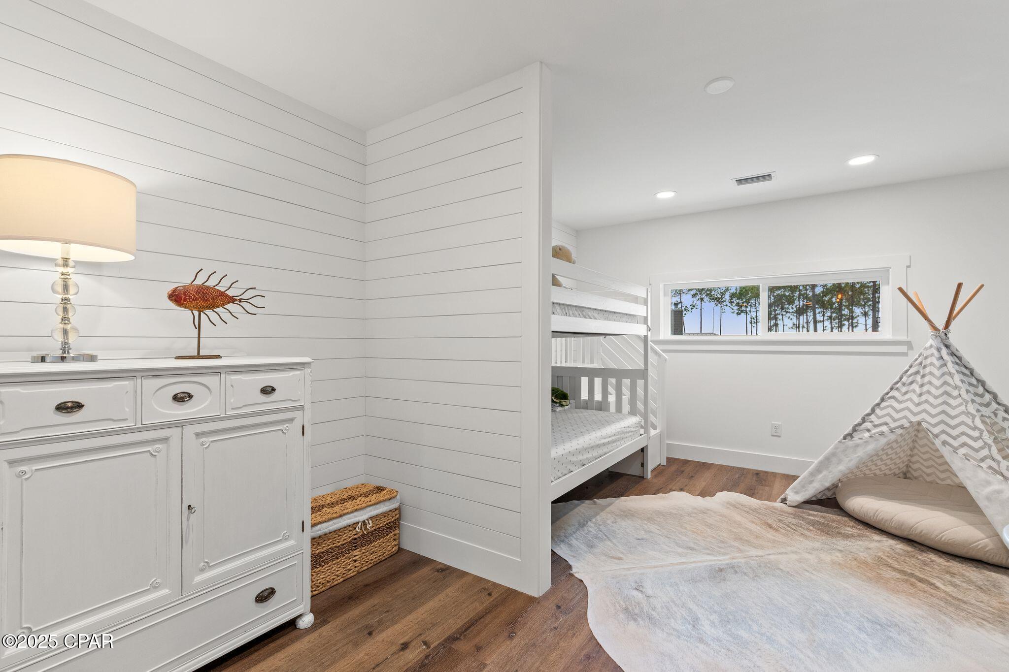 Rivercamps On Crooked Creek - Residential