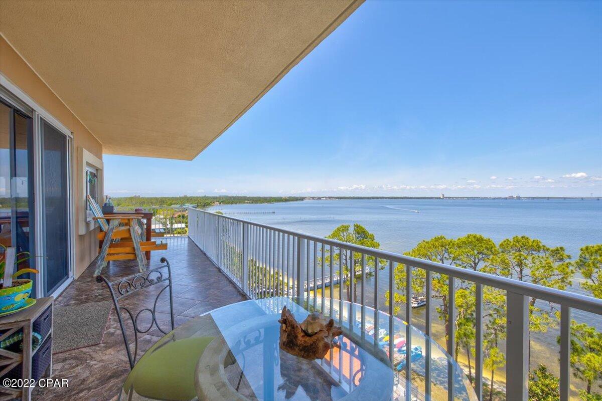 Magnolia Bay Club - Residential