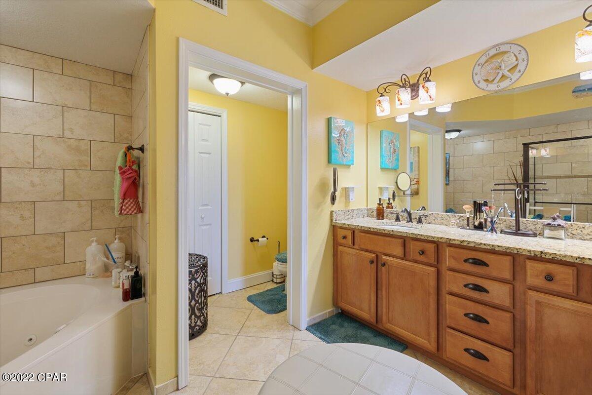 Magnolia Bay Club - Residential