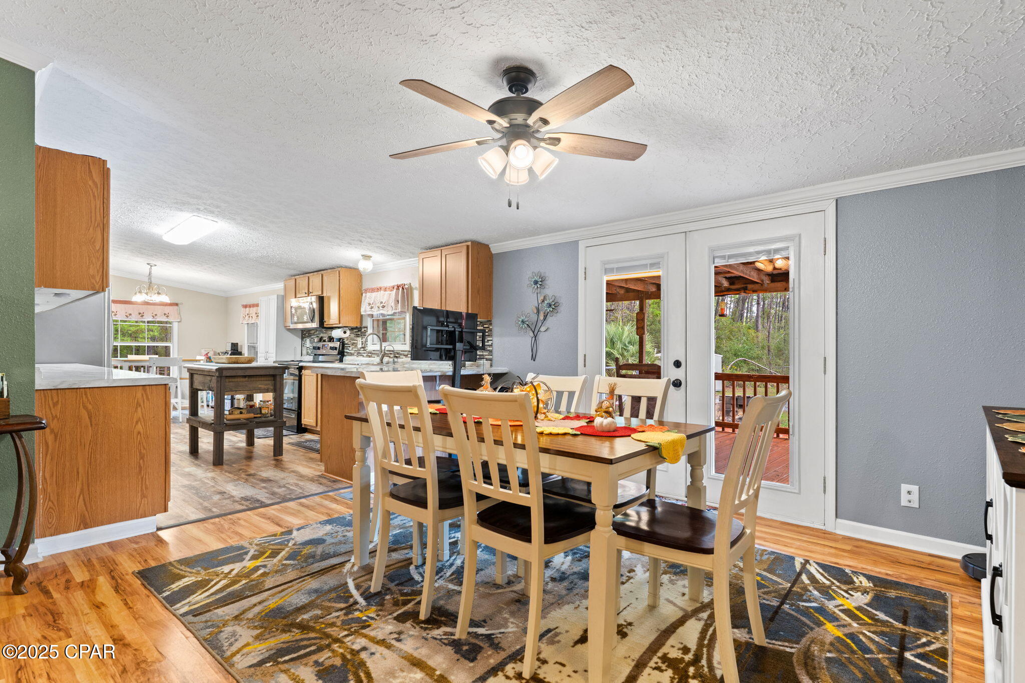 Moon Court - Residential