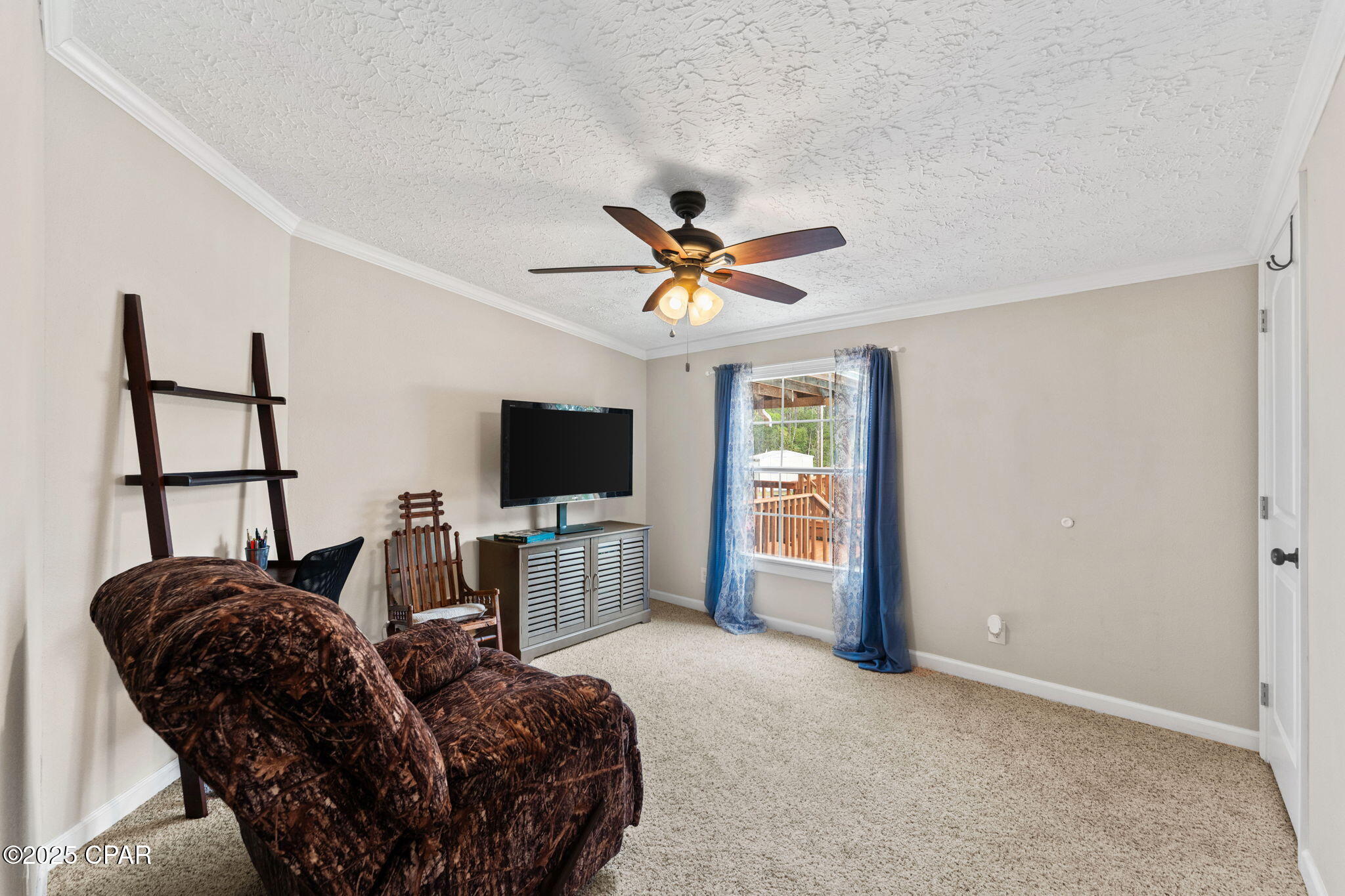 Moon Court - Residential