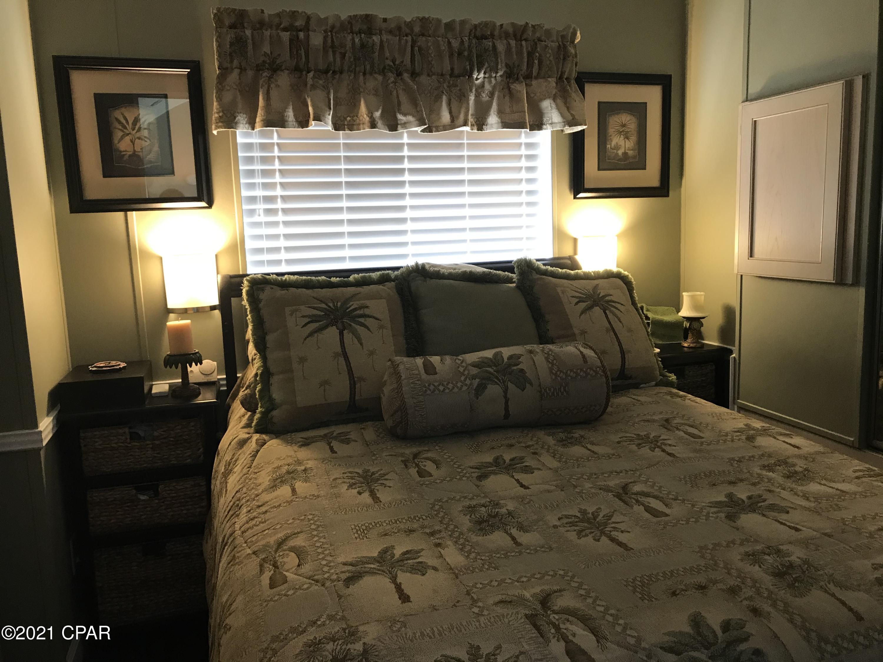 Emerald Pointe Resort - Residential