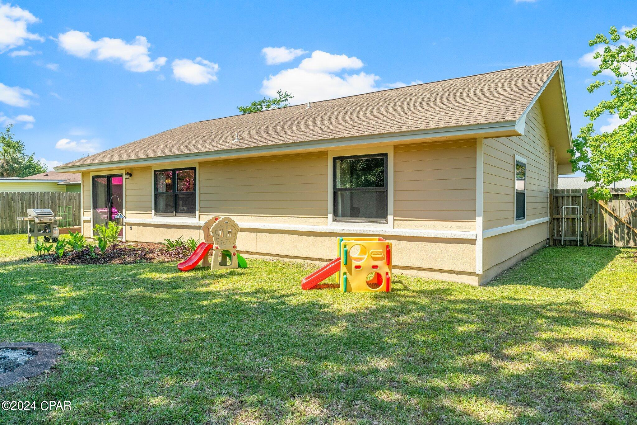 Gulf Coast Village U-2 - Residential