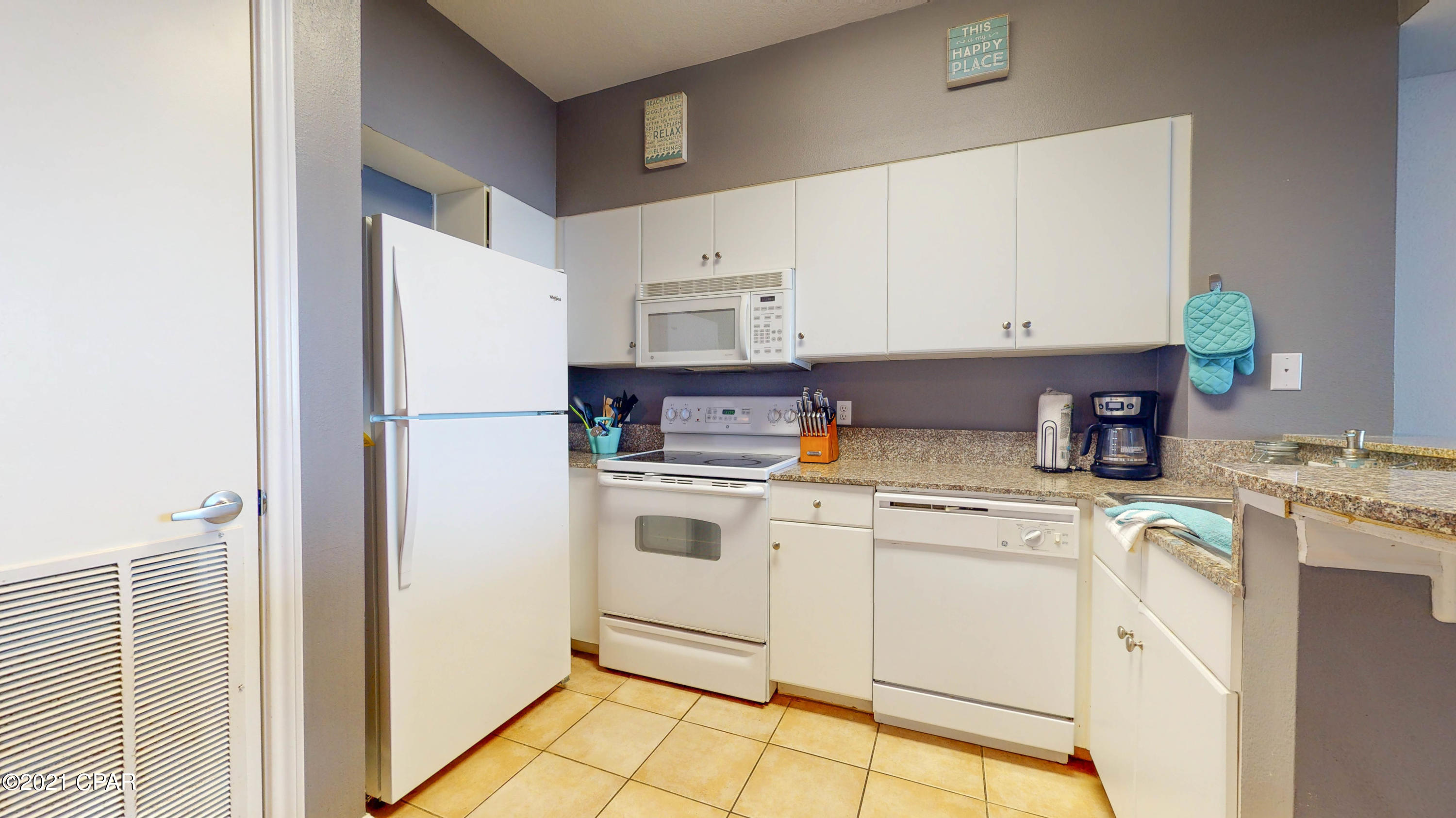 Shores Of Panama Phase I - Residential