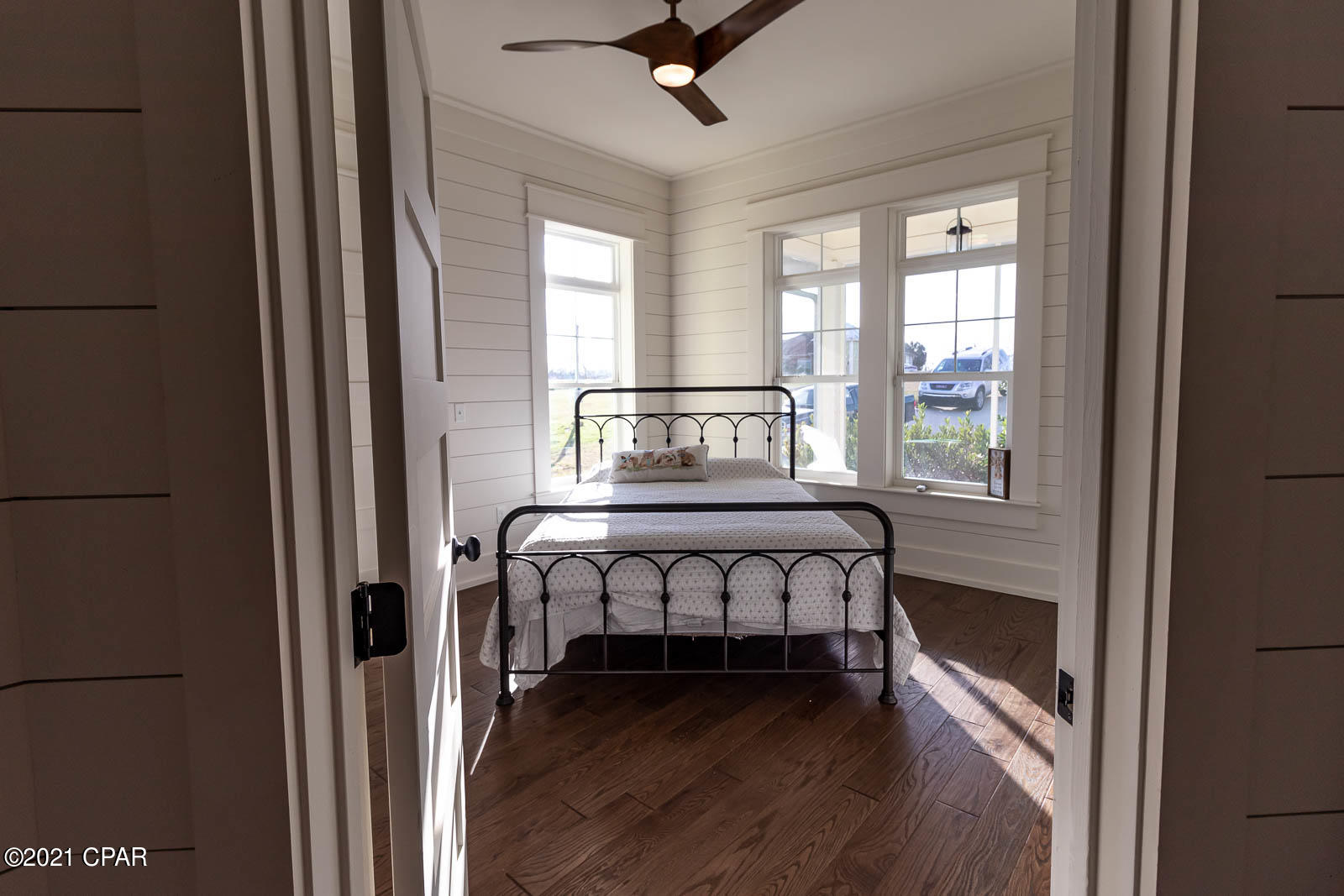 Spring Chase - Residential