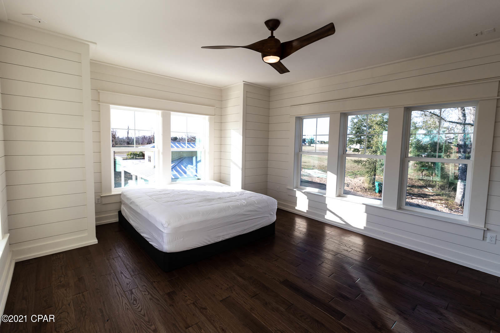 Spring Chase - Residential