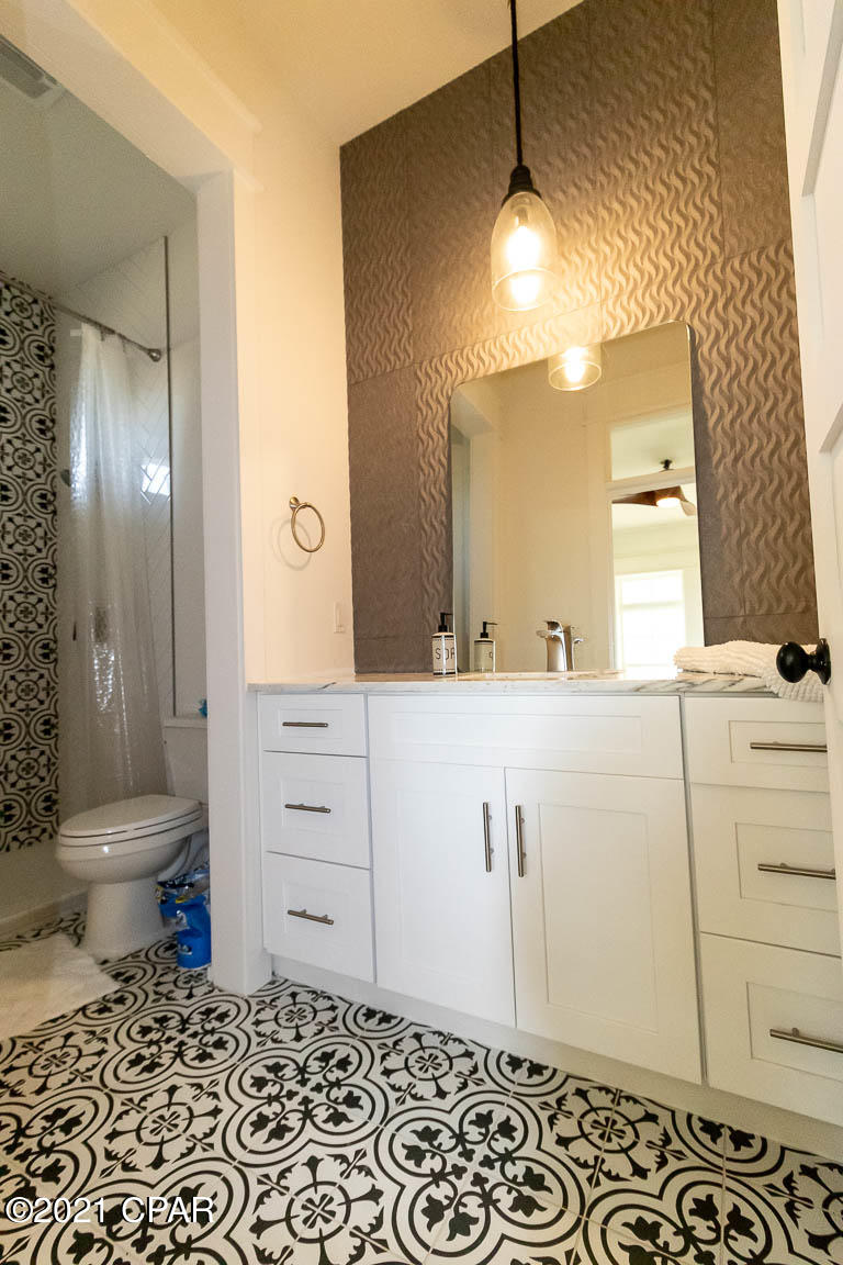 Spring Chase - Residential