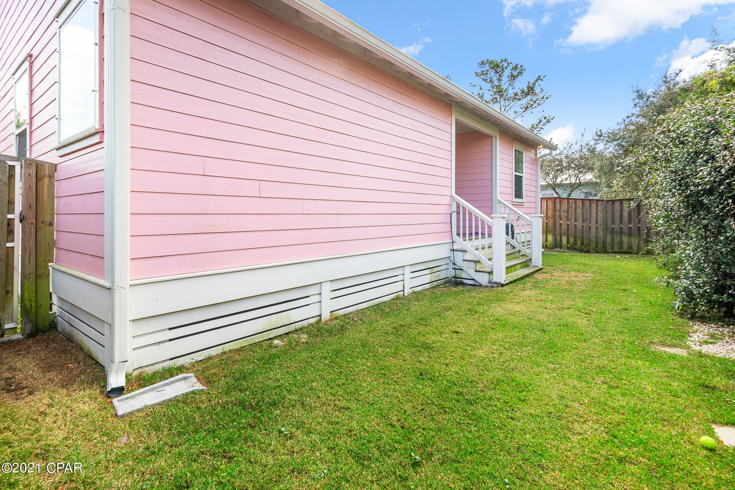 Paradise Grove - Residential