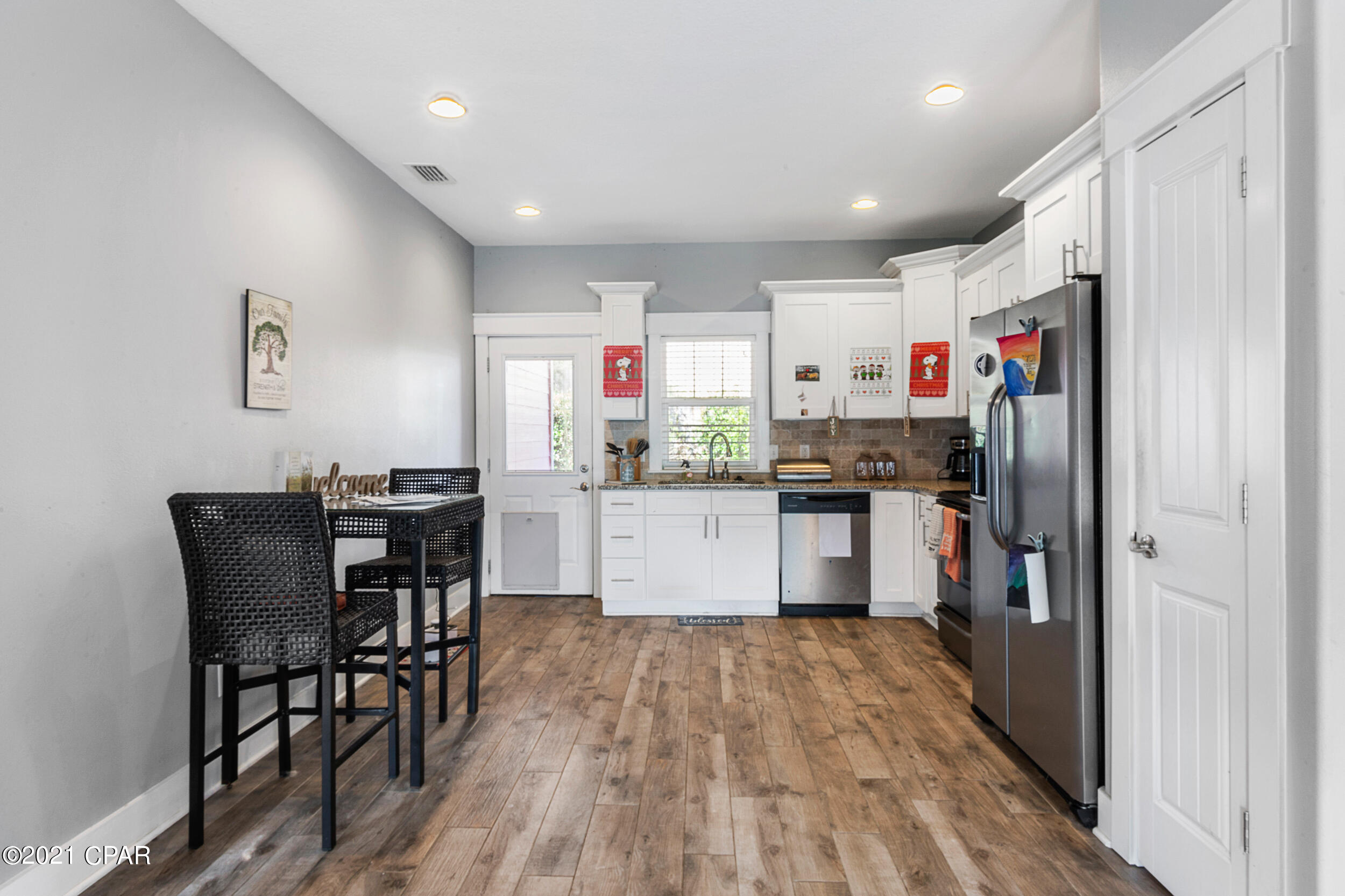 Paradise Grove - Residential