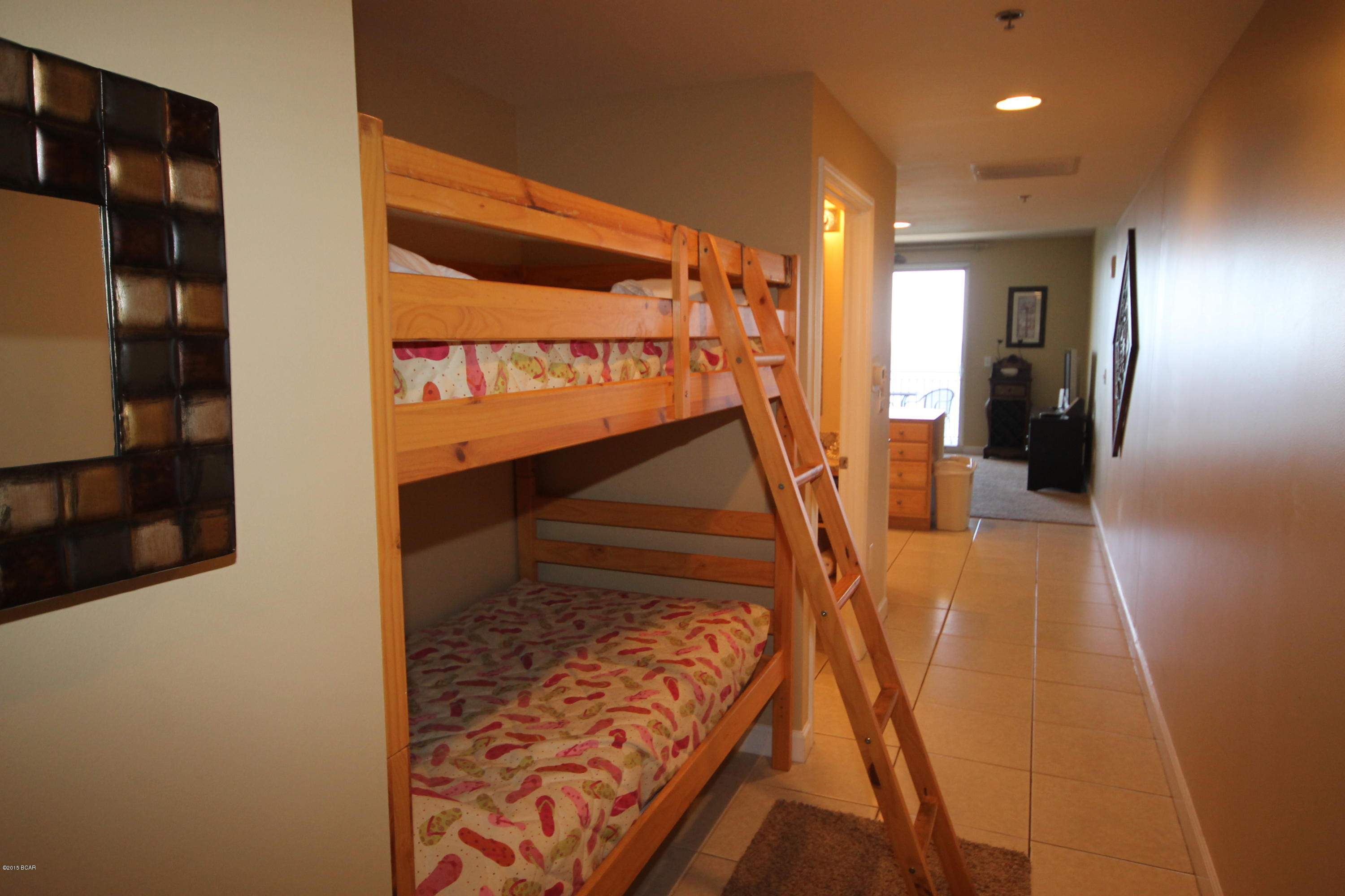Splash Condo - Residential