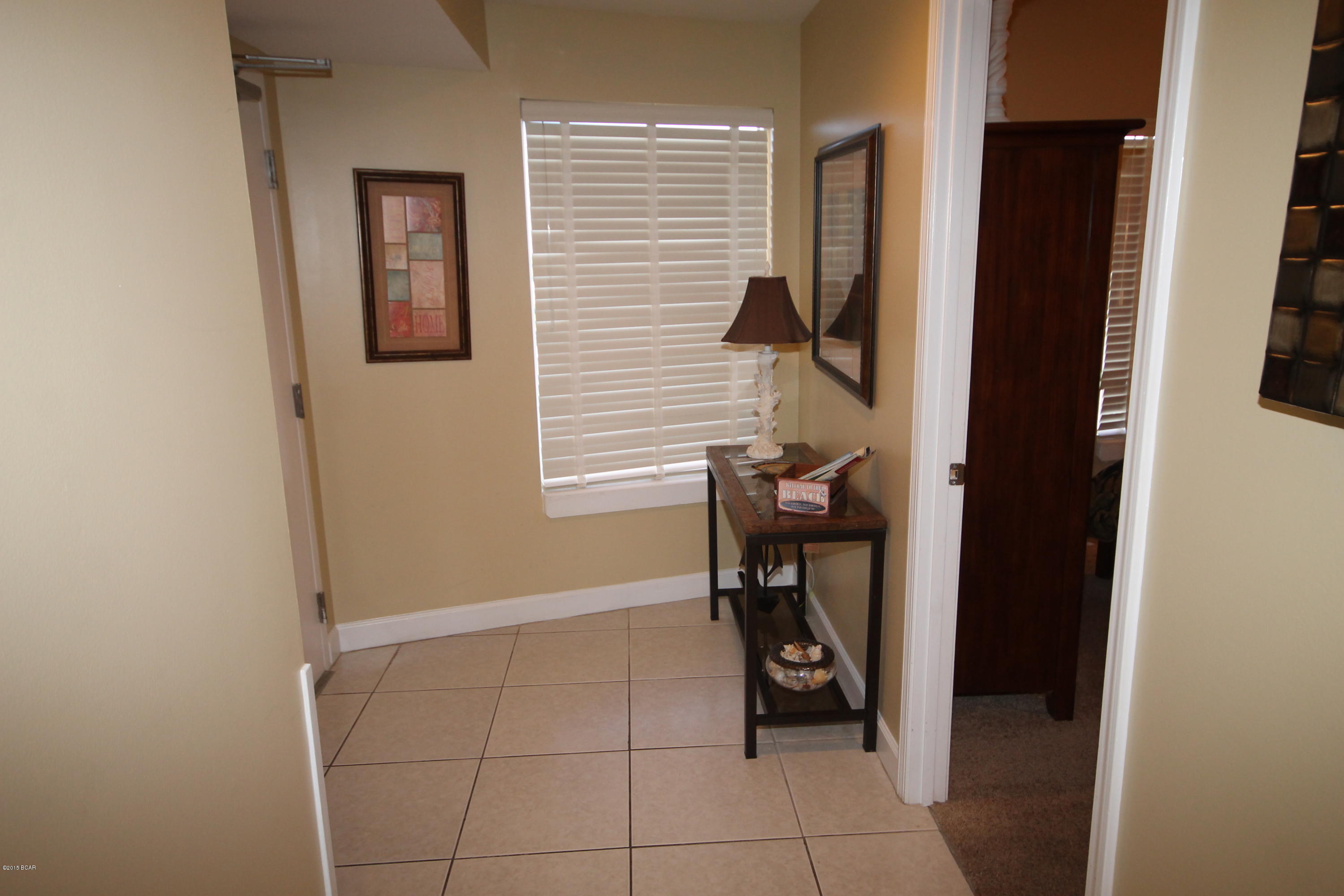 Splash Condo - Residential