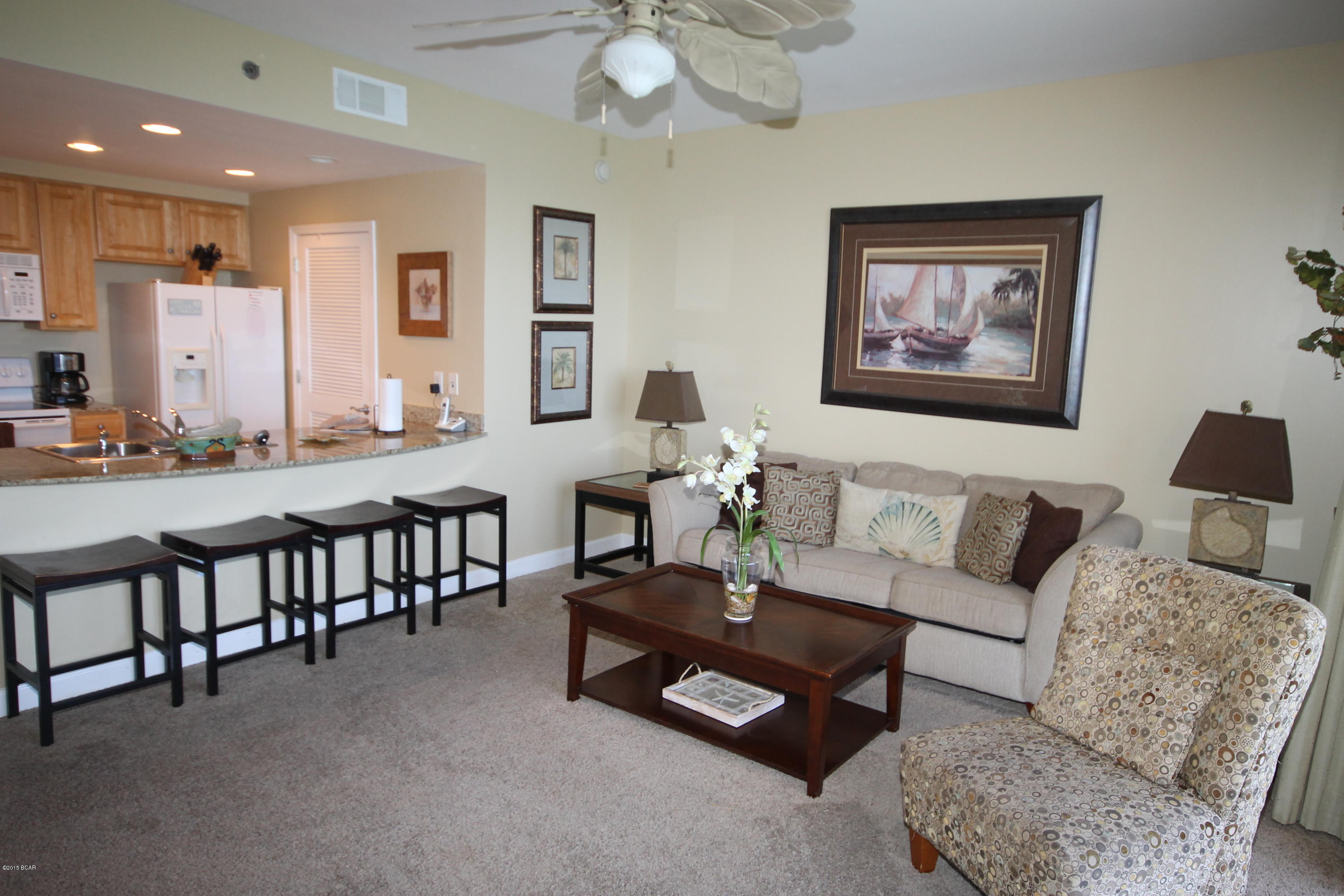 Splash Condo - Residential