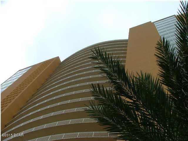 Splash Condo - Residential