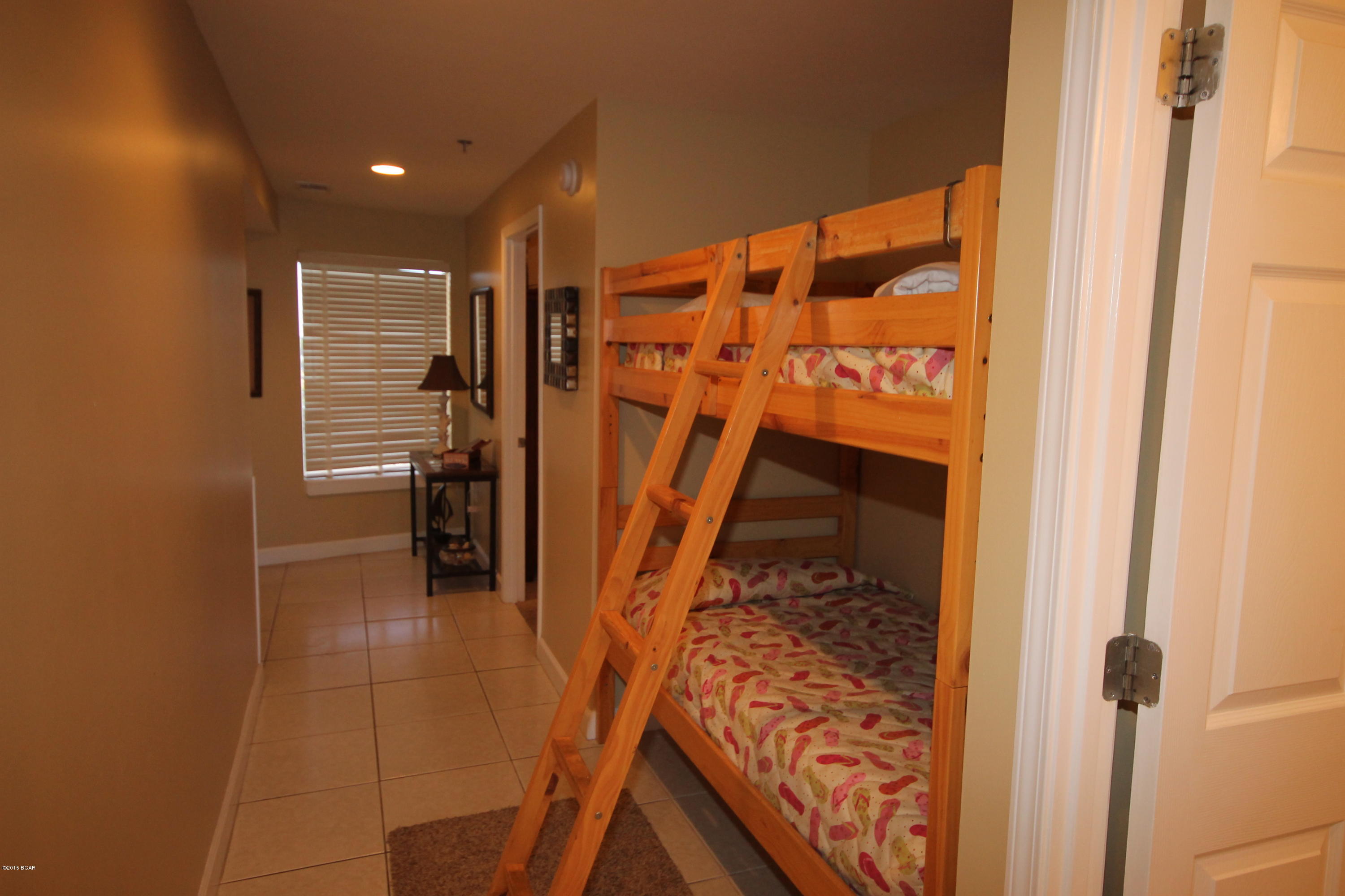 Splash Condo - Residential