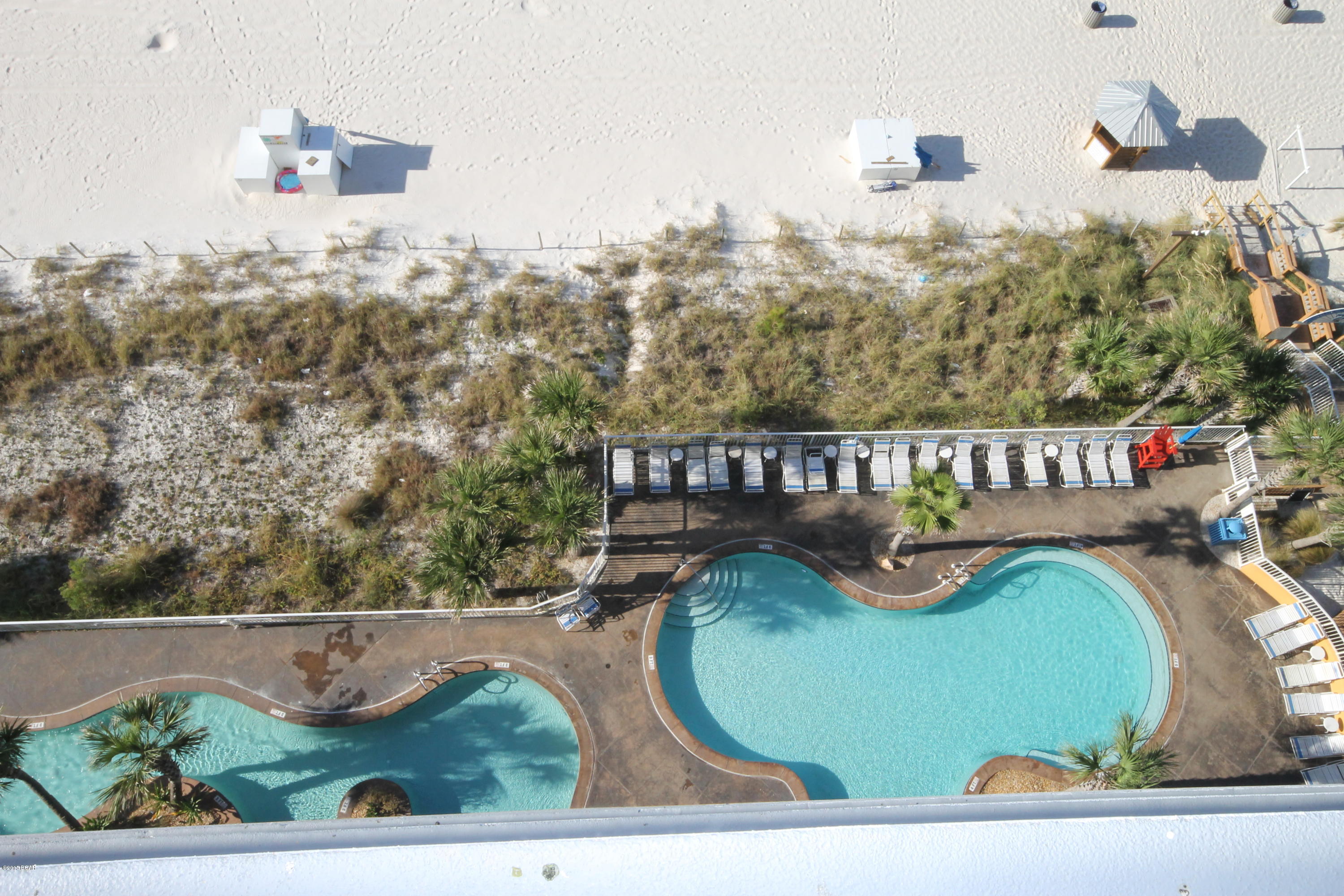 Splash Condo - Residential
