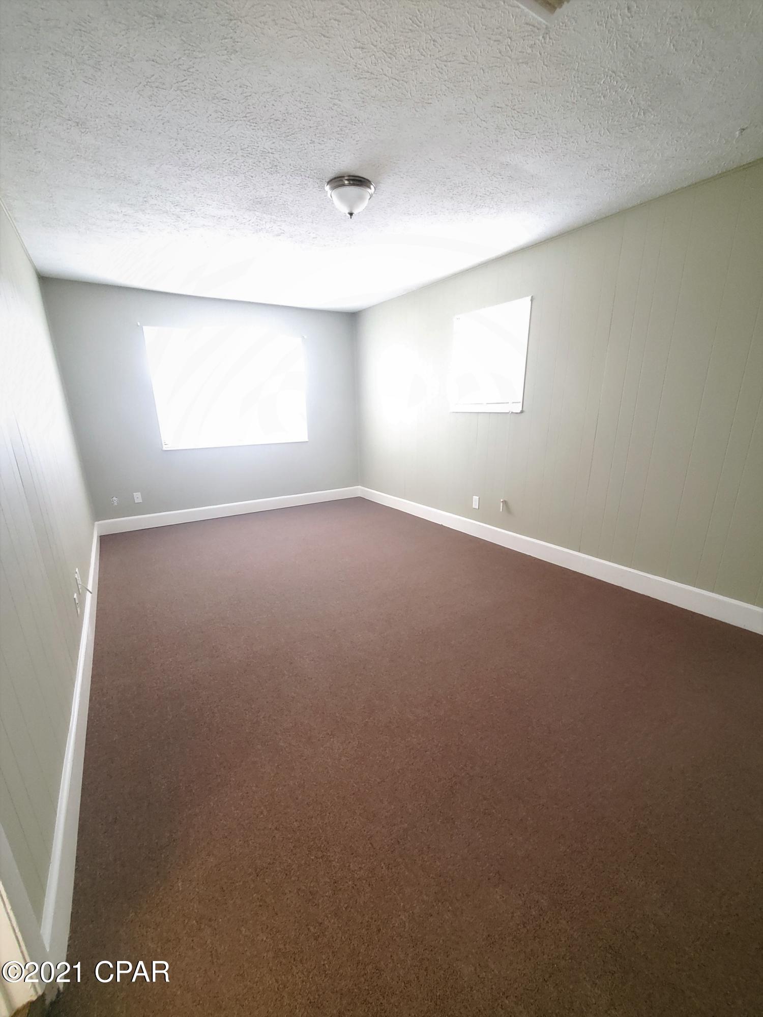 Lannie Rowe Lake Estates U-9 - Residential