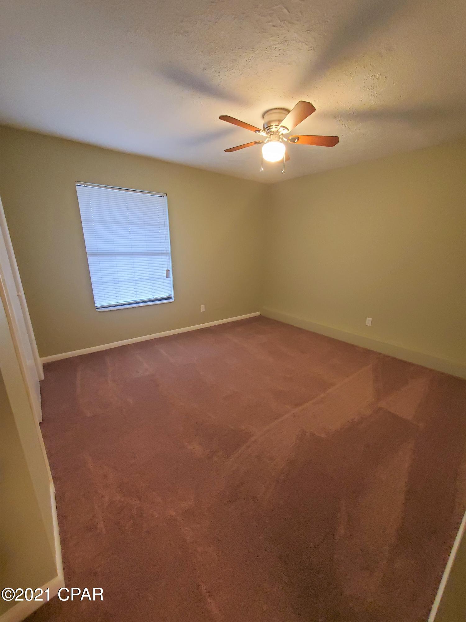 Lannie Rowe Lake Estates U-9 - Residential