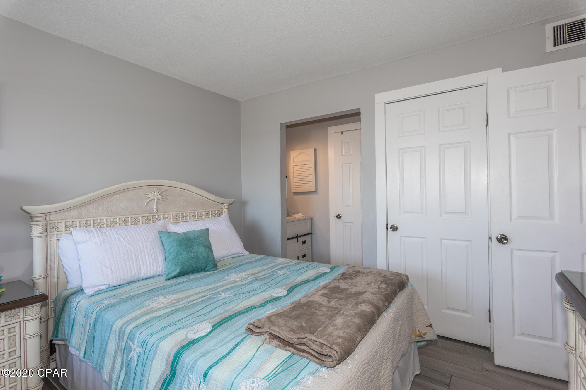 The Summit - Residential