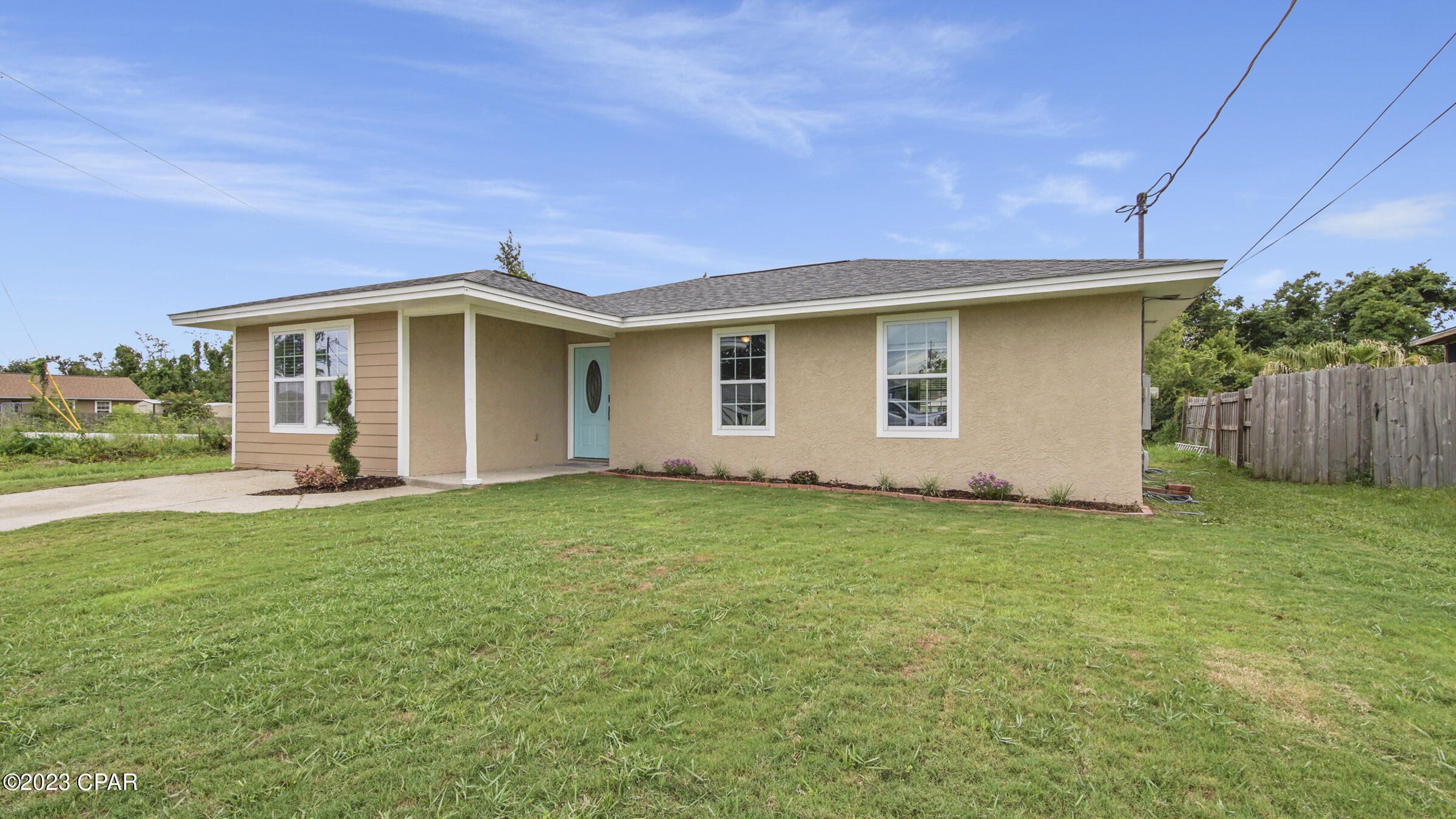 Towne & Country Lake Estates - Residential