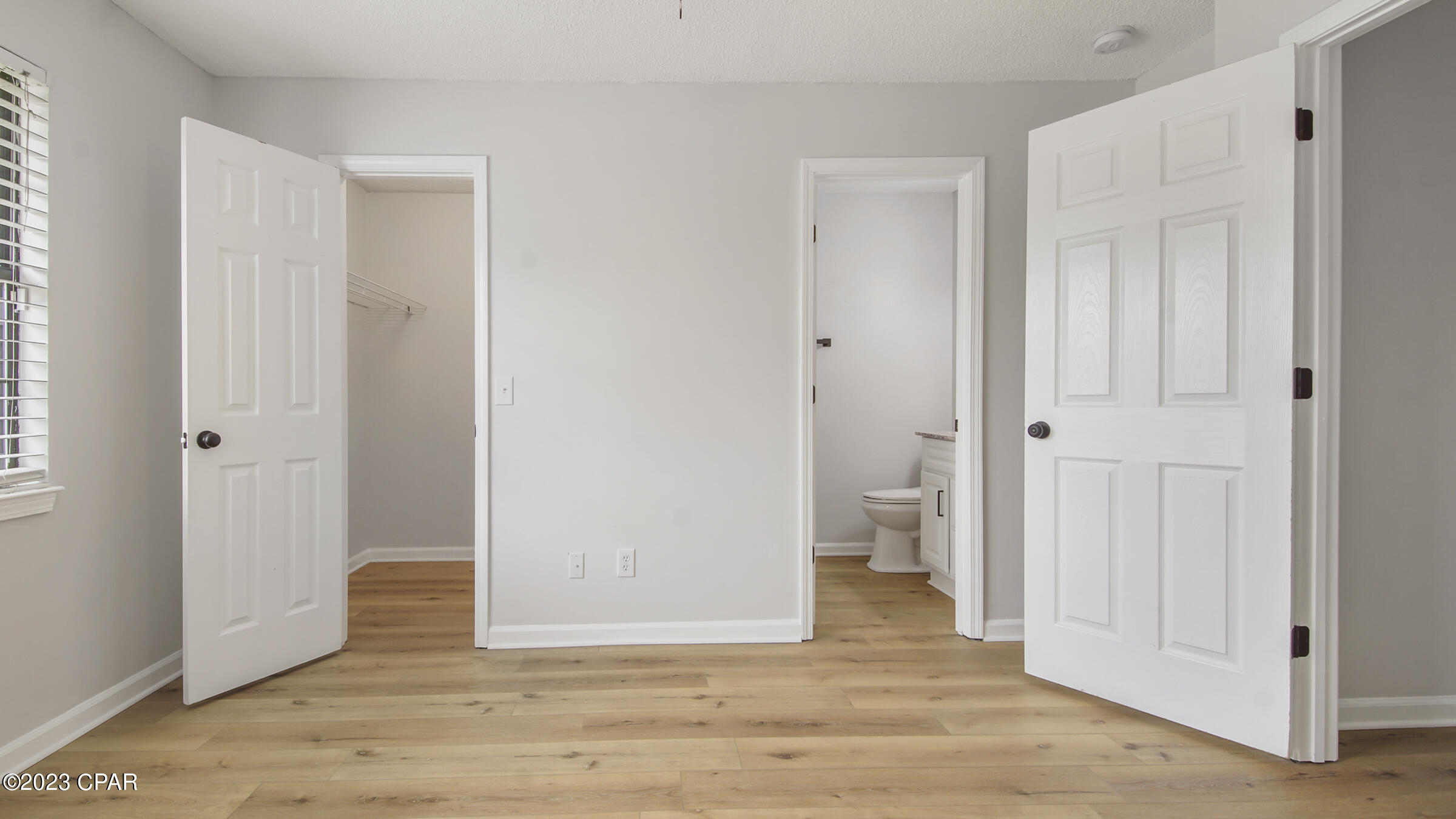 Towne & Country Lake Estates - Residential