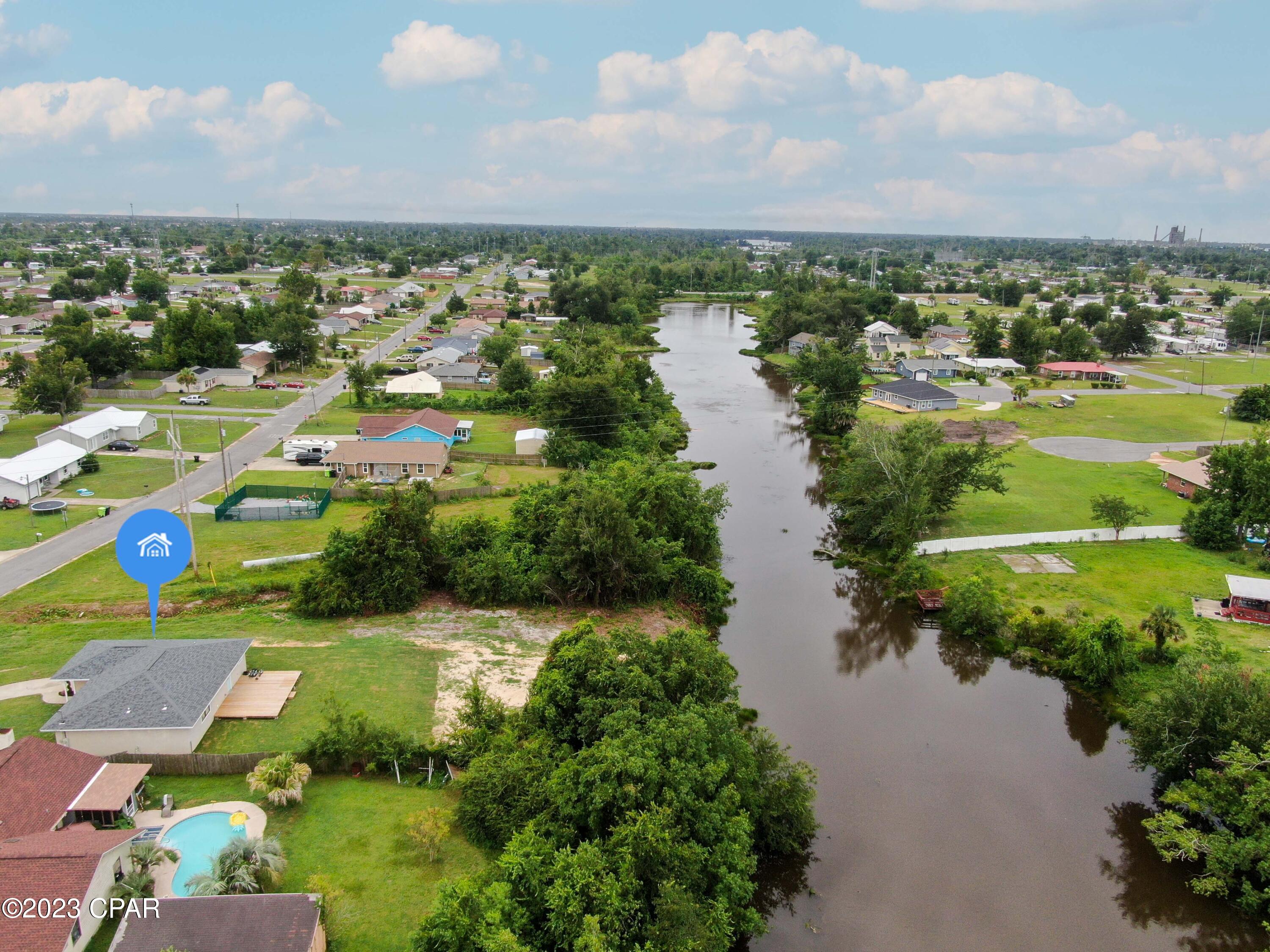 Towne & Country Lake Estates - Residential