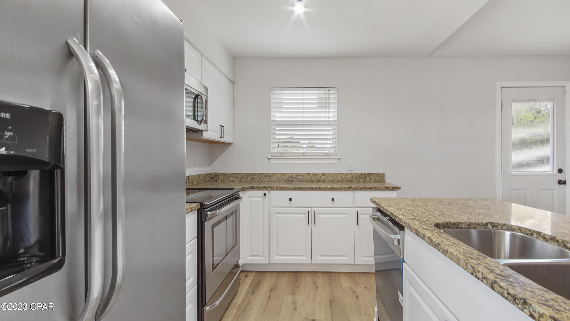 Towne & Country Lake Estates - Residential