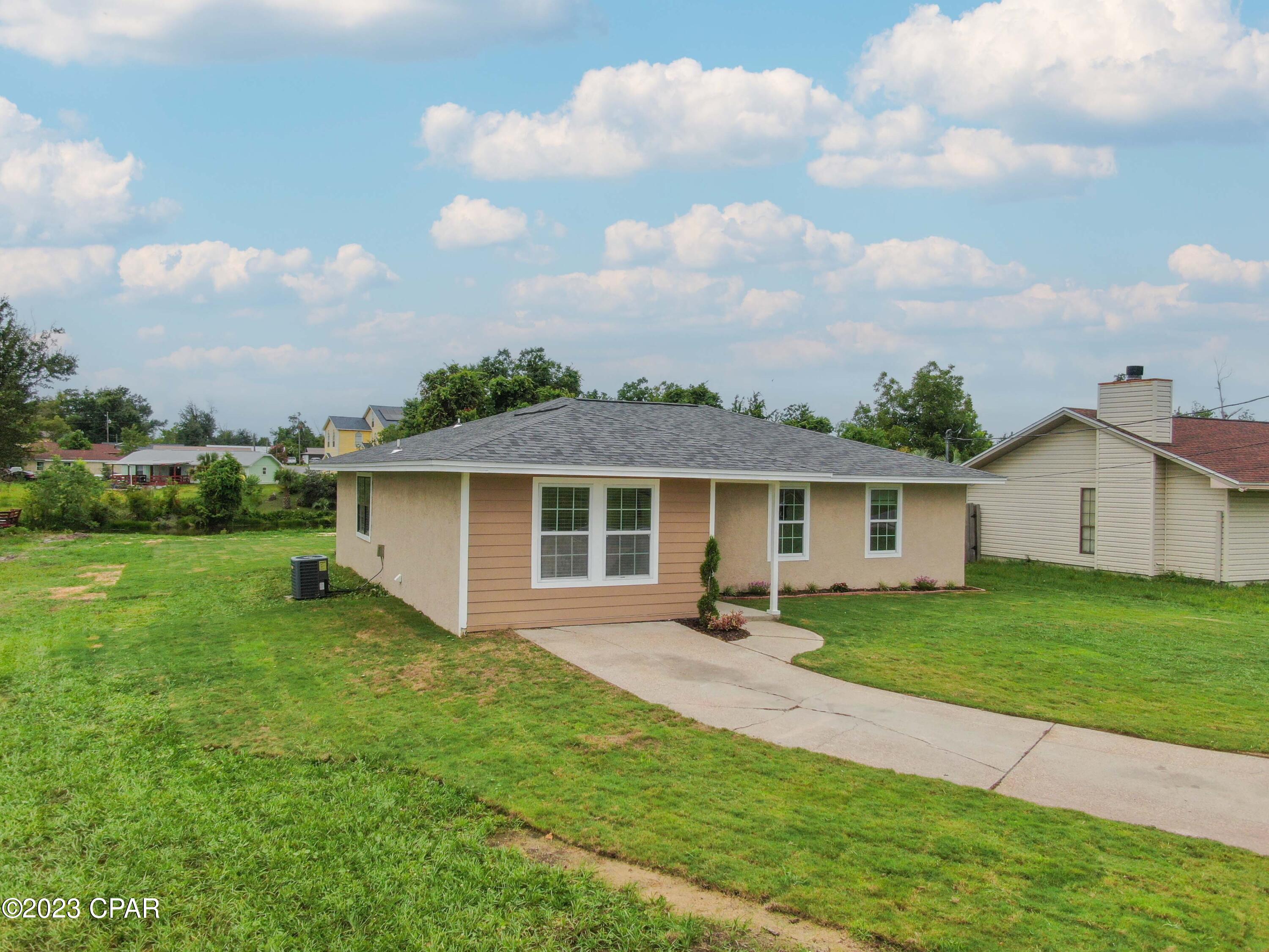 Towne & Country Lake Estates - Residential