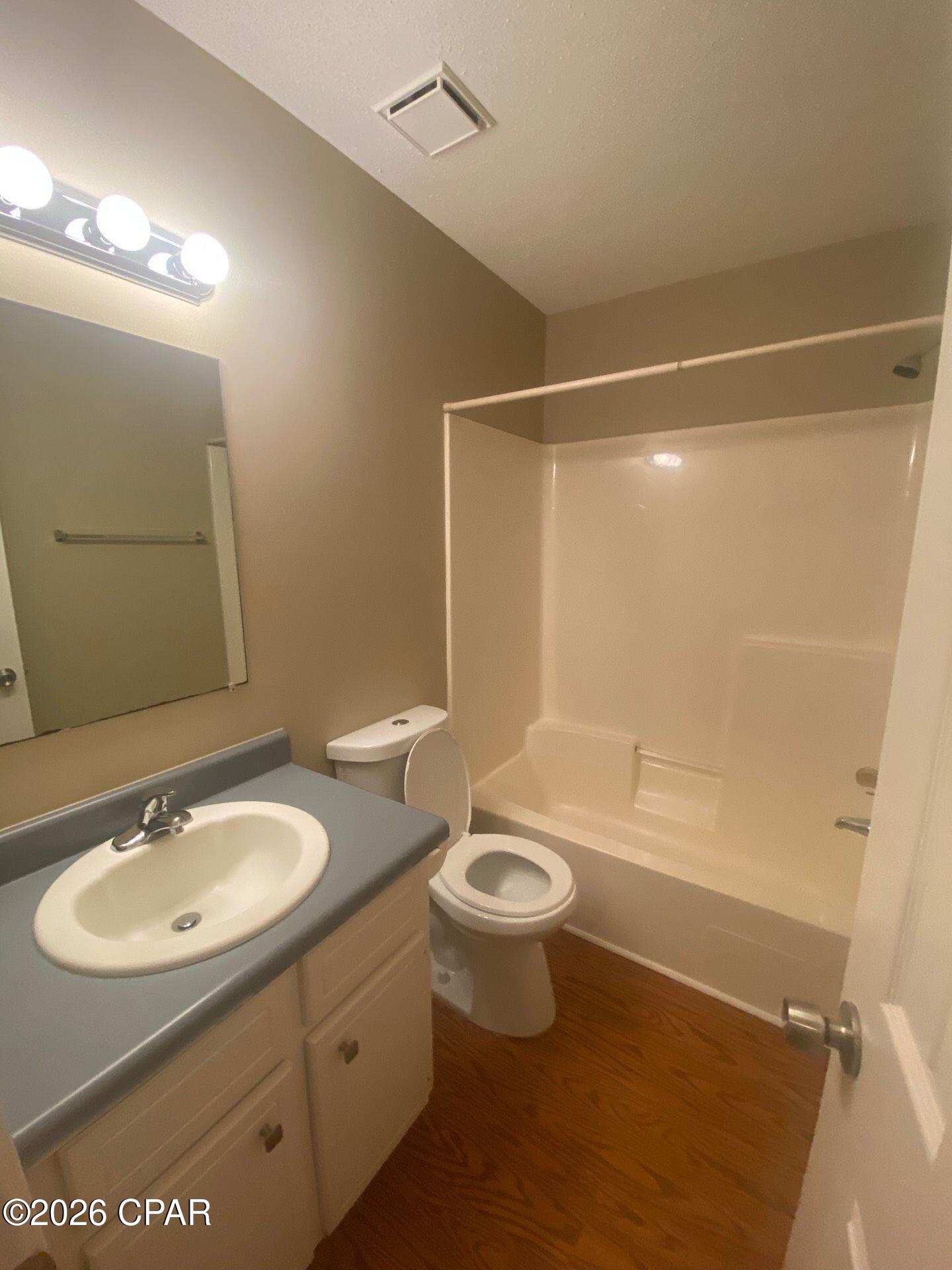 [No Recorded Subdiv] - Residential Lease