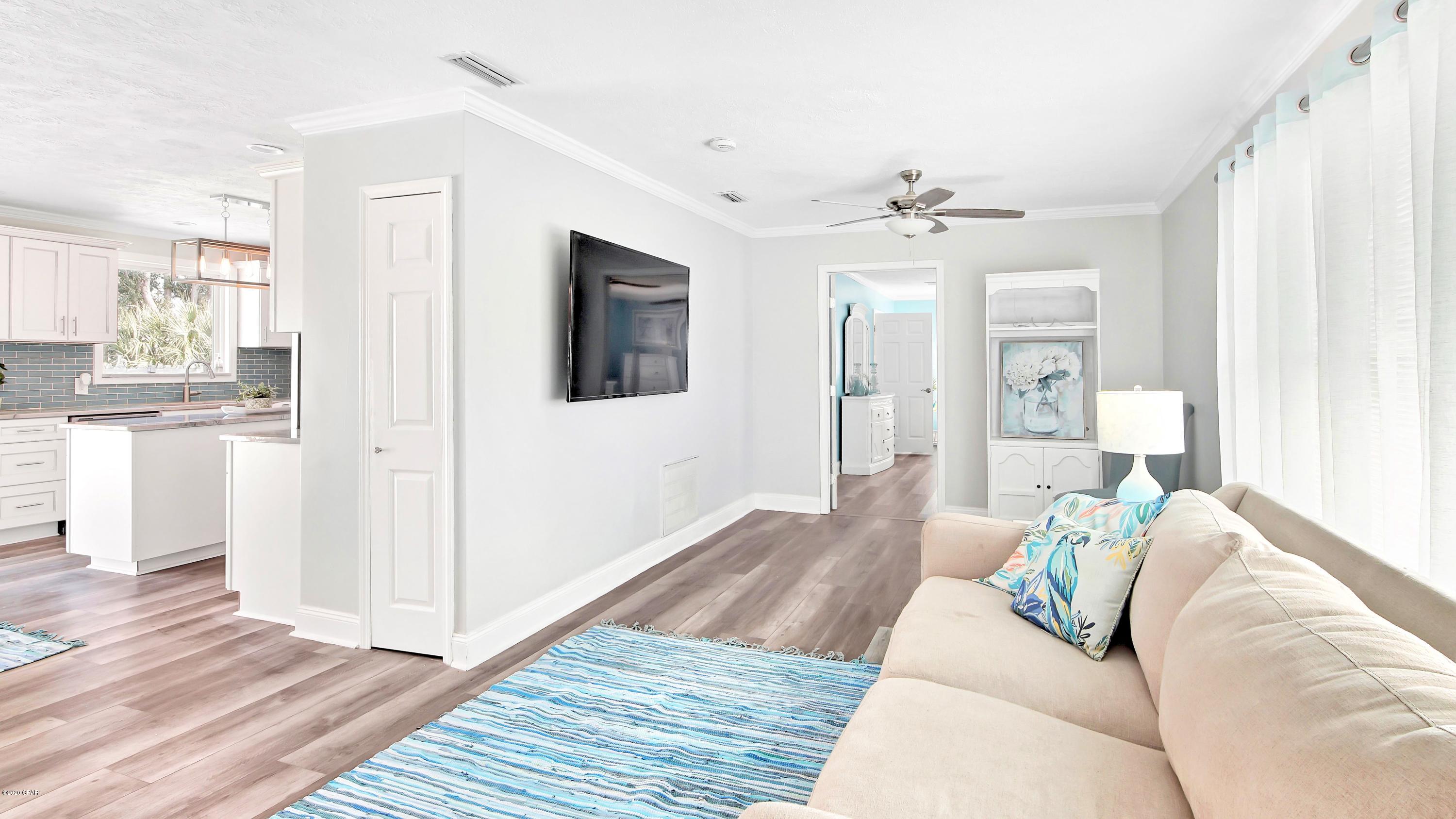 Baywood Shores Est Unit 5 - Residential