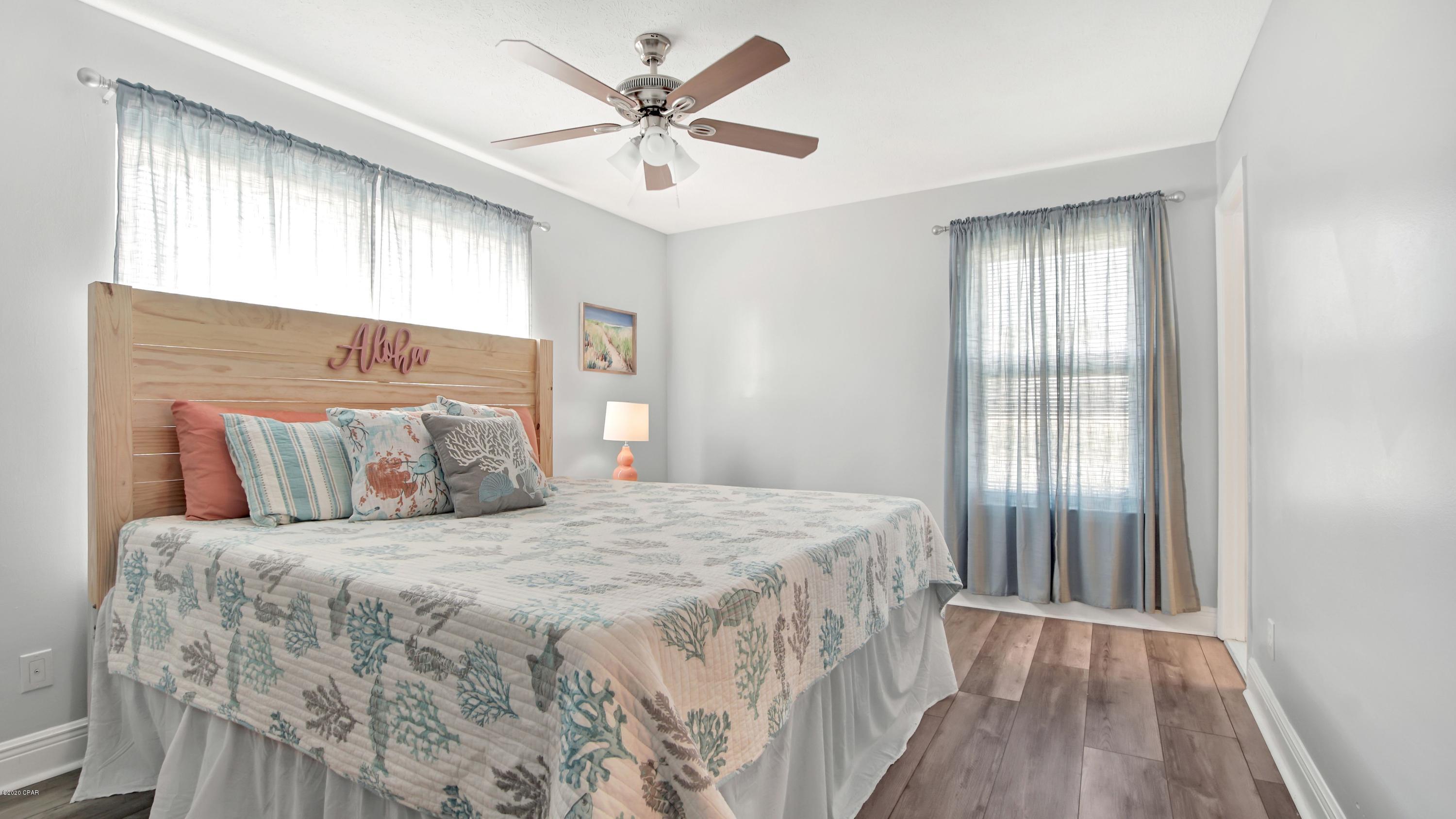 Baywood Shores Est Unit 5 - Residential