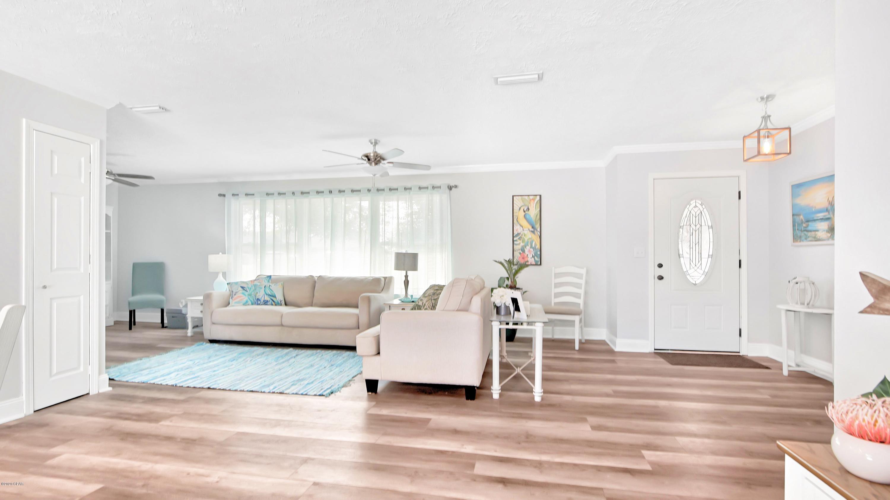 Baywood Shores Est Unit 5 - Residential