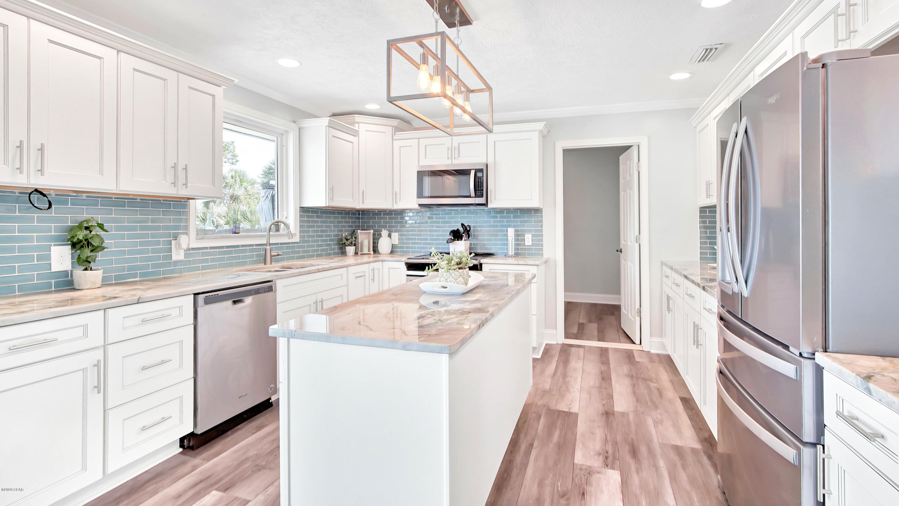 Baywood Shores Est Unit 5 - Residential