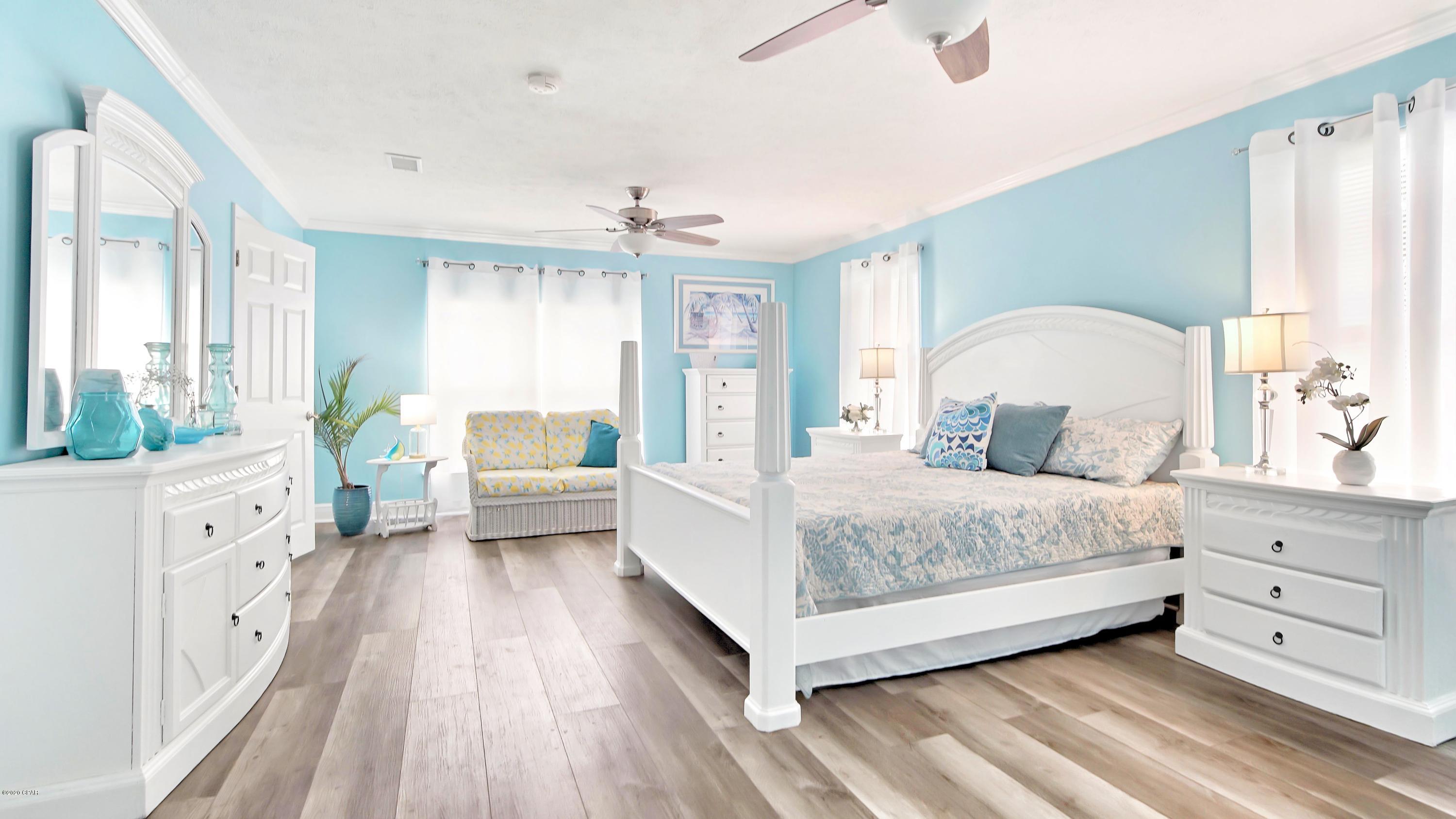 Baywood Shores Est Unit 5 - Residential