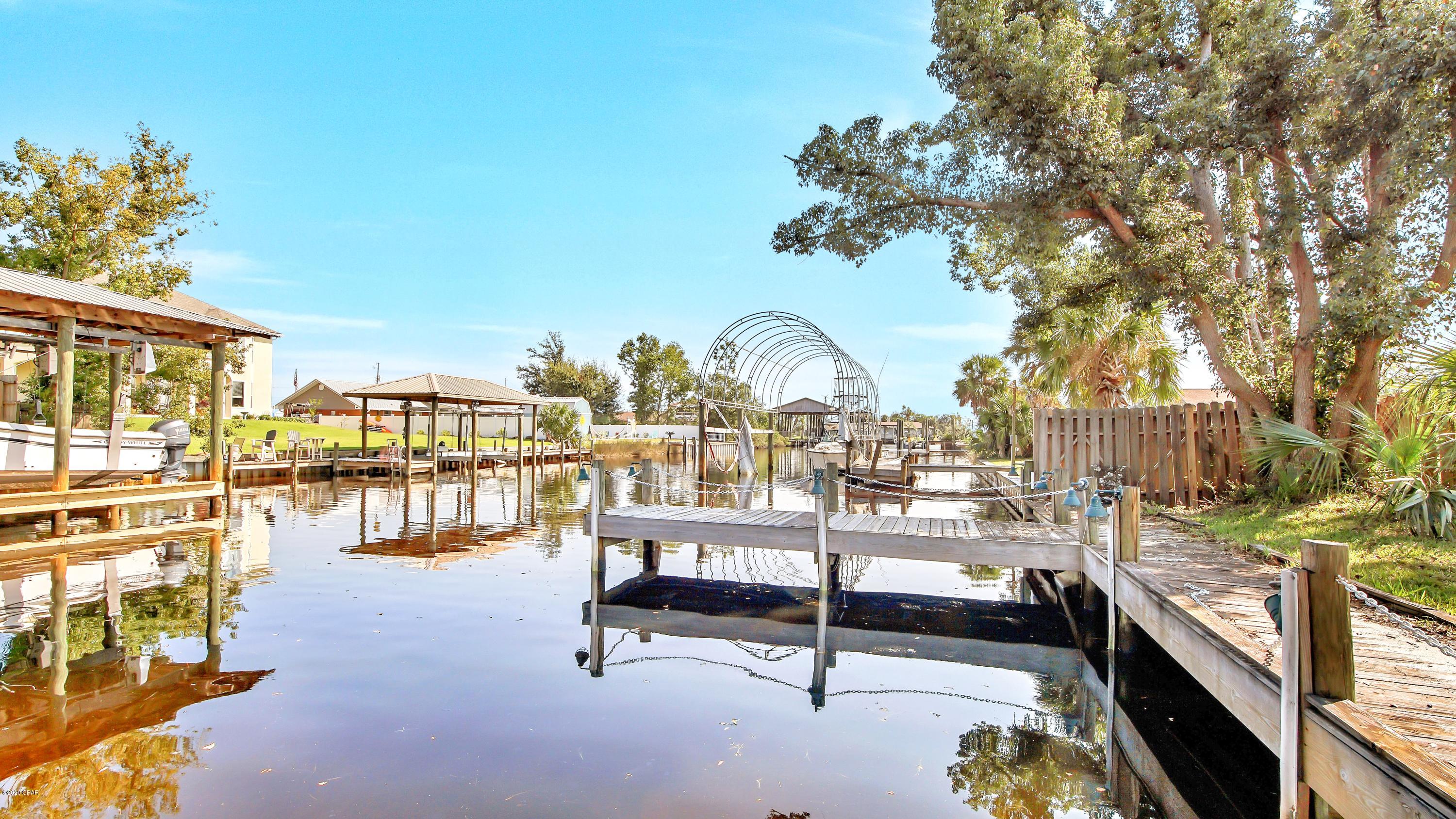 Baywood Shores Est Unit 5 - Residential