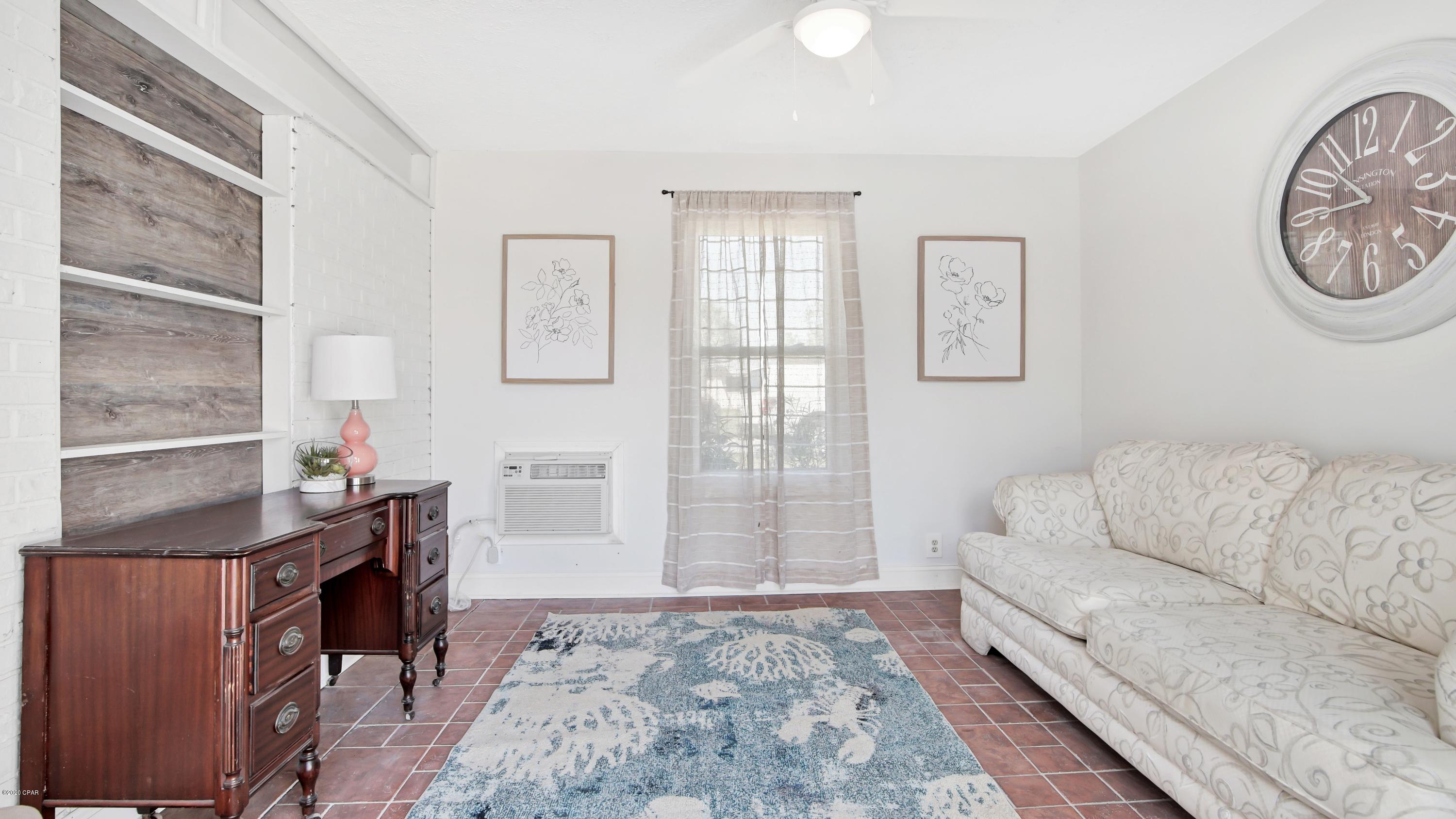 Baywood Shores Est Unit 5 - Residential