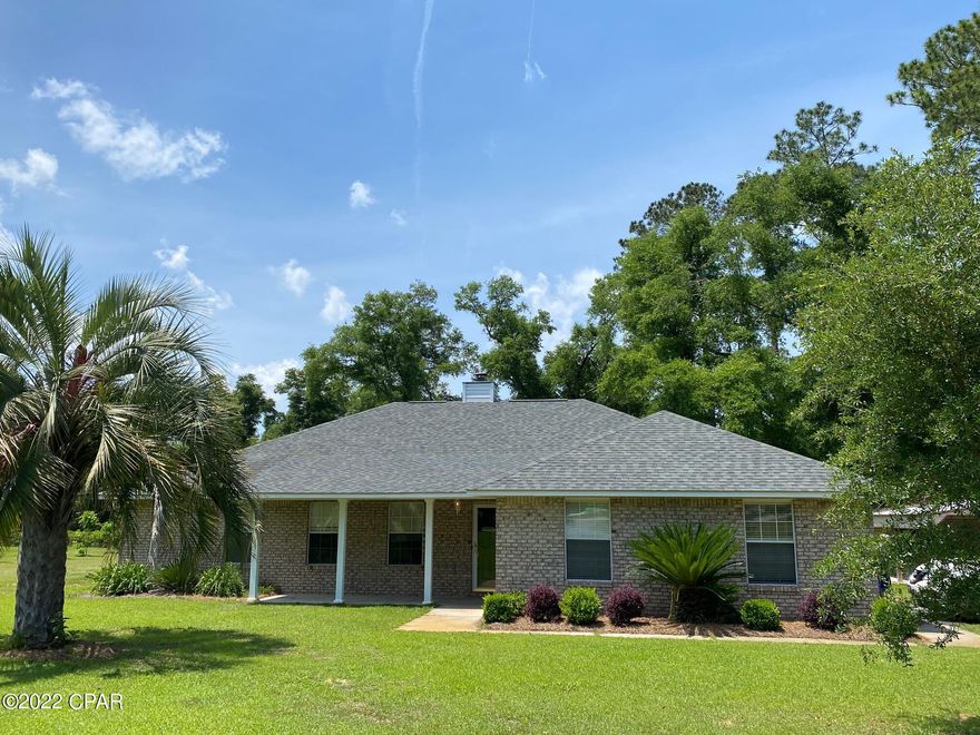 This 3 Bedroom/ 2 Bath home in Indian Springs Golf Community on an oversized lot has been beautifully updated with Neutral Ceramic Tile and Laminate Flooring throughout. Master Suite features a Walk-In Closet and Double Vanity with Tile Shower. Split Bedroom Floor Plan. The Large Living Room has a Wood Burning Fireplace and over looks the Formal Dining Room. This Kitchen has a Breakfast Counter, large Dinette and Pantry for Storage. 2 Car Garage plus Workshop with Carport allows for an ample amount of Storage. 1 Year Home Warranty offered to Purchaser.