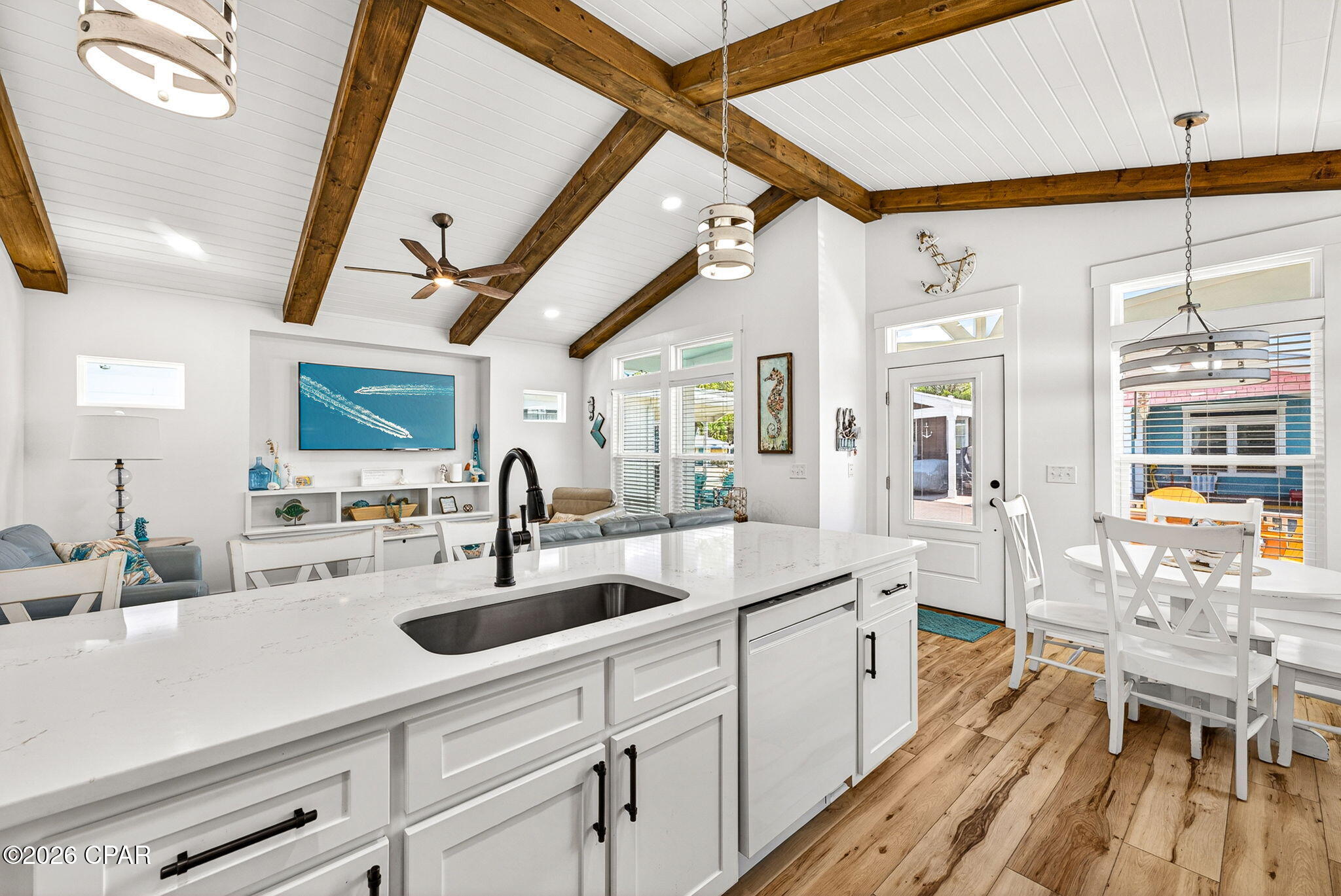 Venture Out Travel Trail - Residential