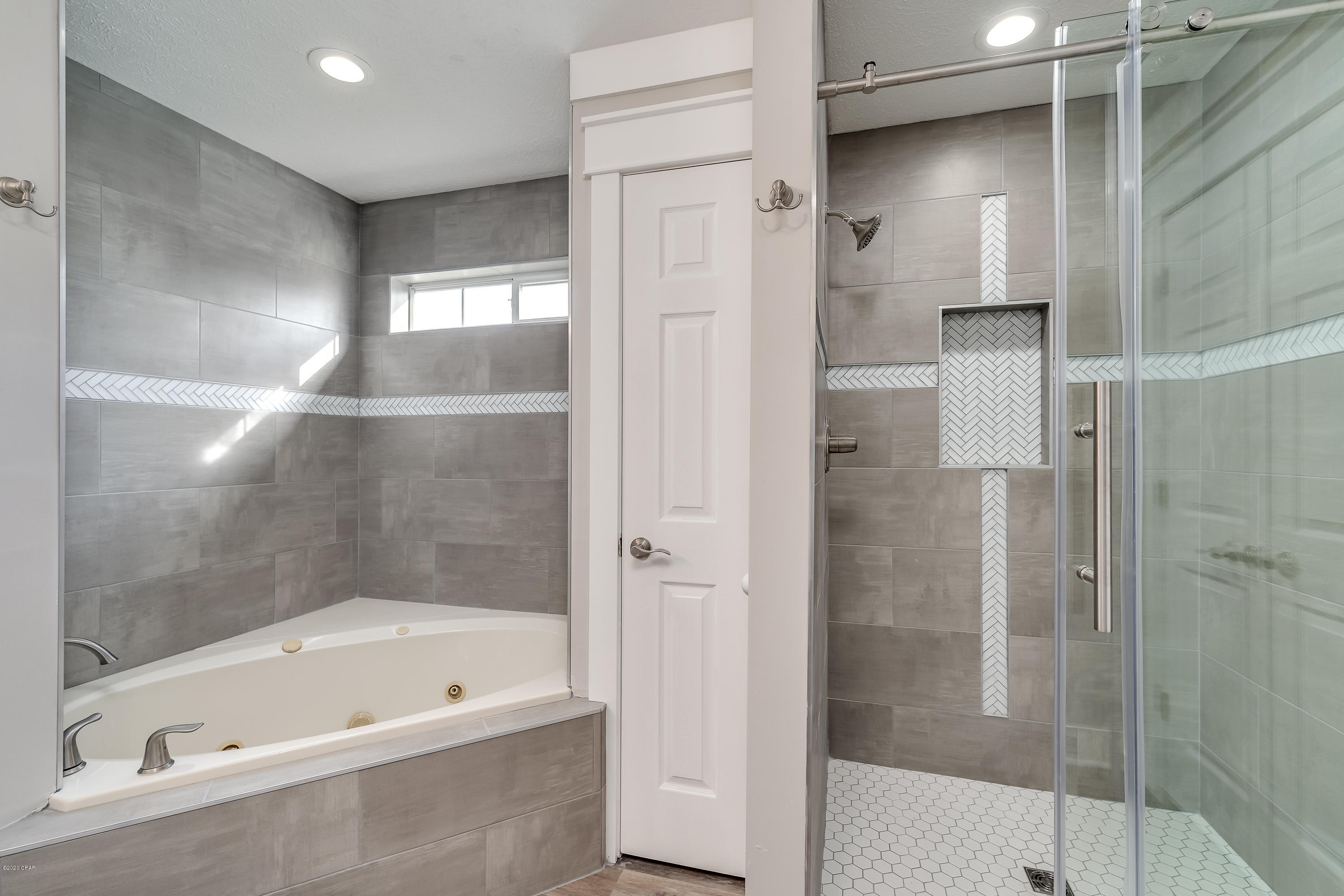 Country Club Harbour Estates - Residential