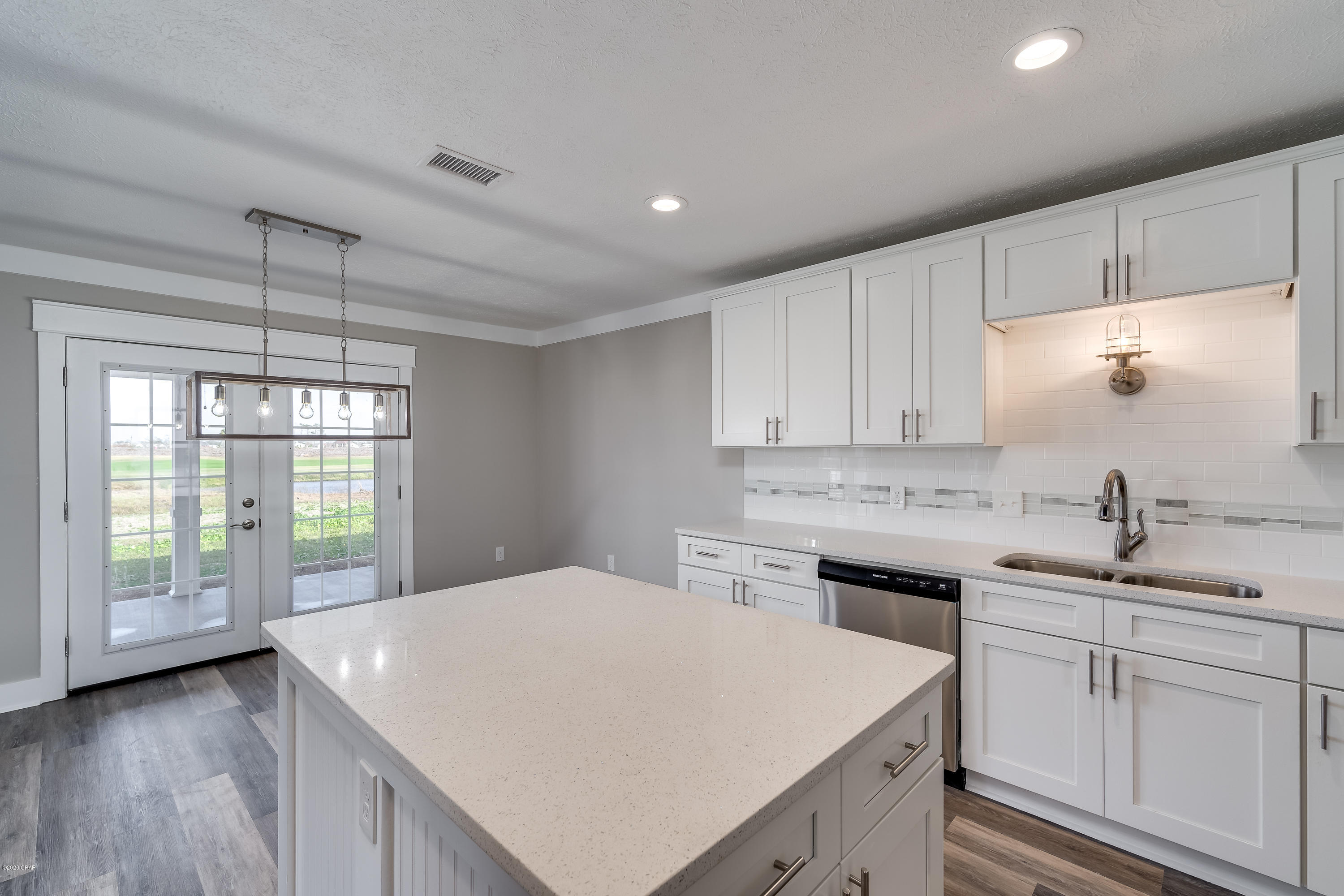 Country Club Harbour Estates - Residential