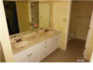 Forest Hills Tennis Villas - Residential