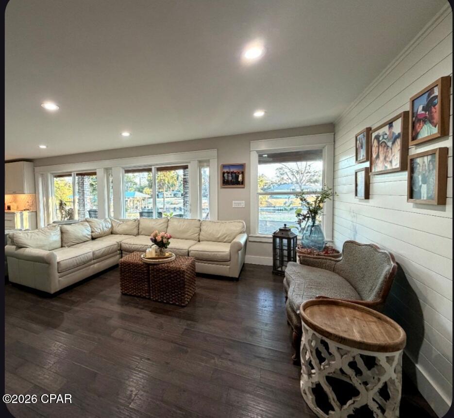 Island View Estates - Residential