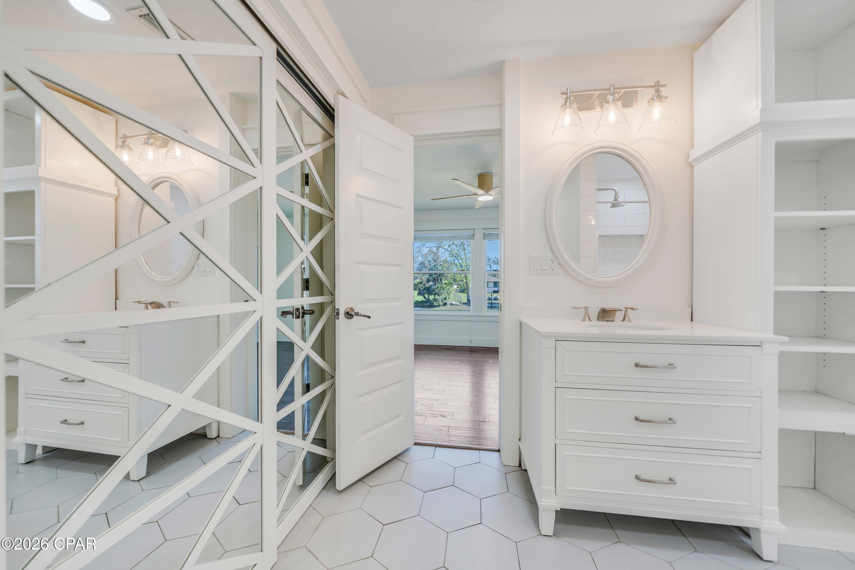 Island View Estates - Residential