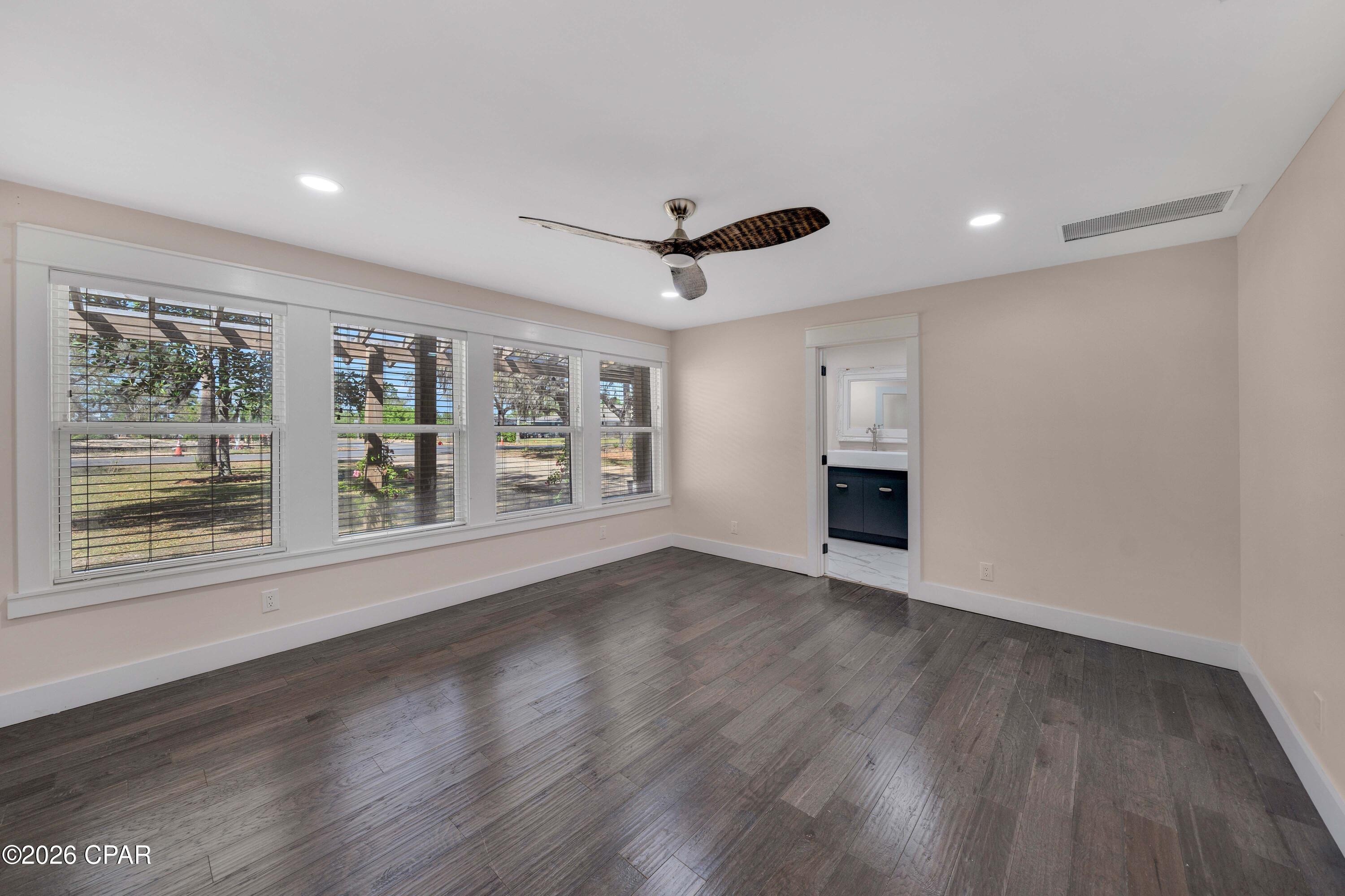 Island View Estates - Residential