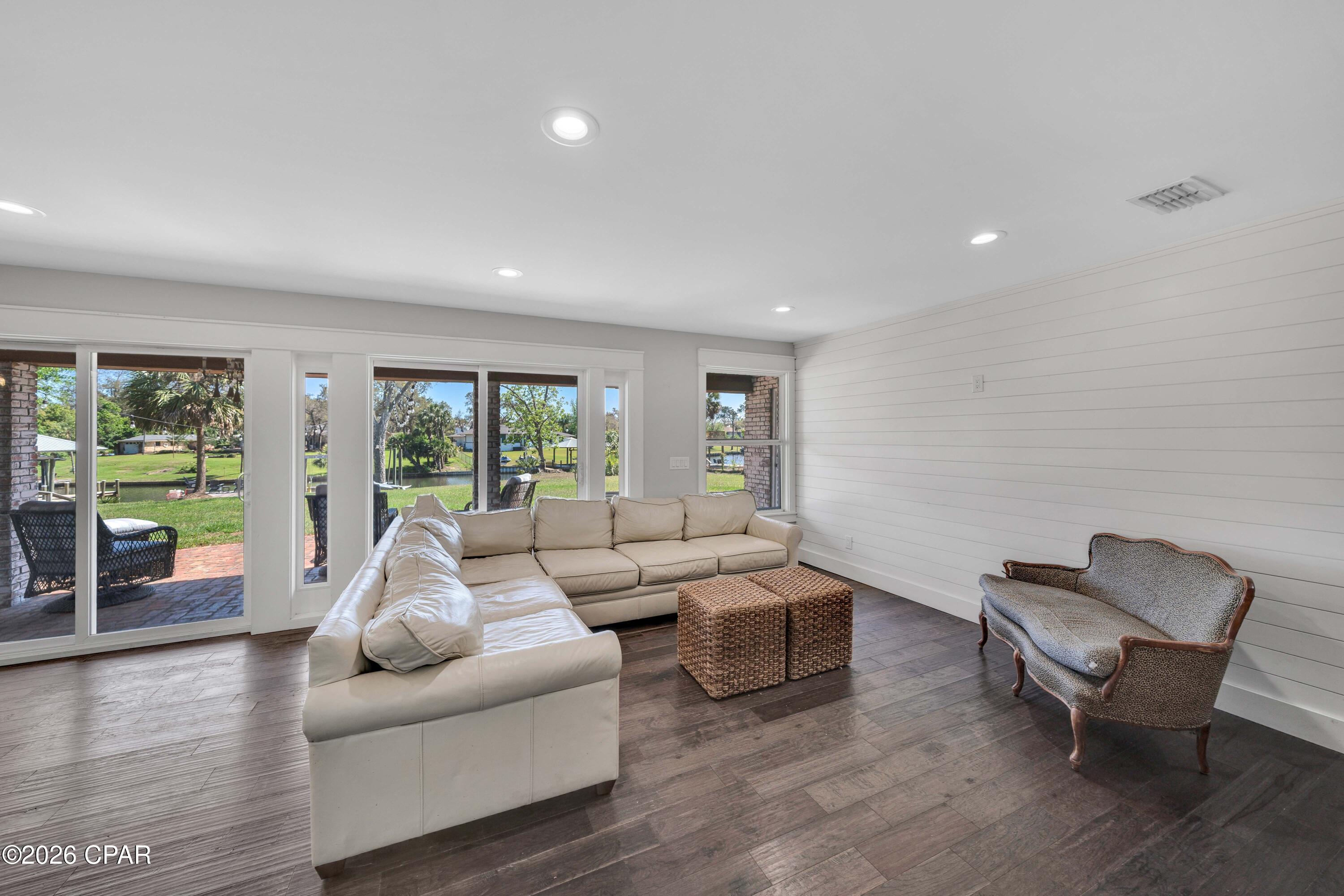 Island View Estates - Residential