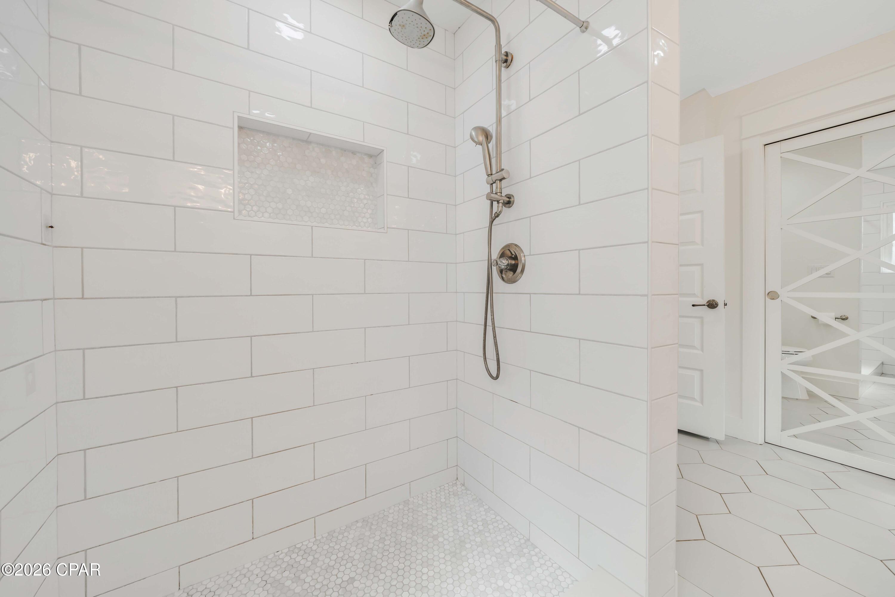 Island View Estates - Residential