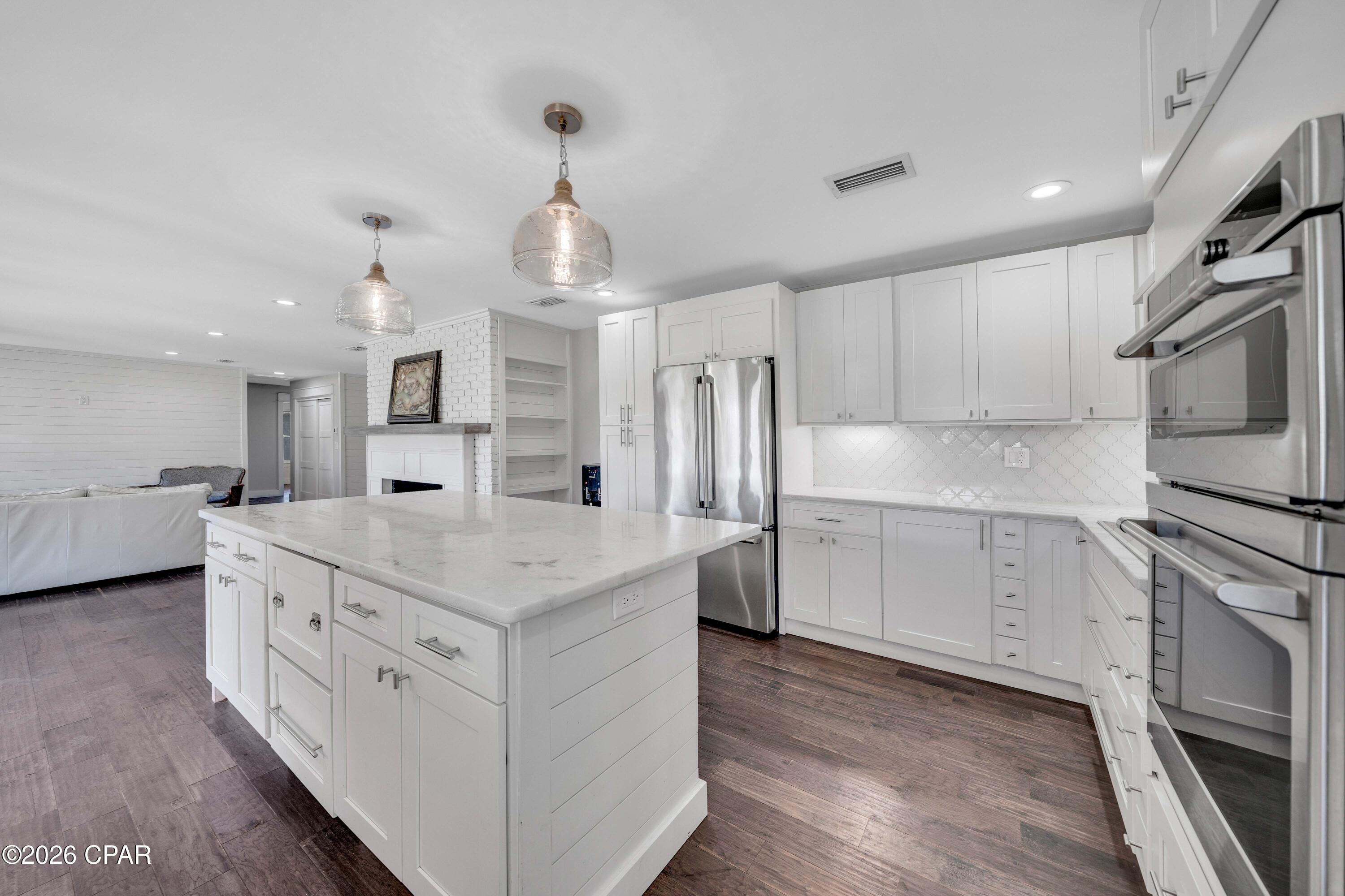 Island View Estates - Residential