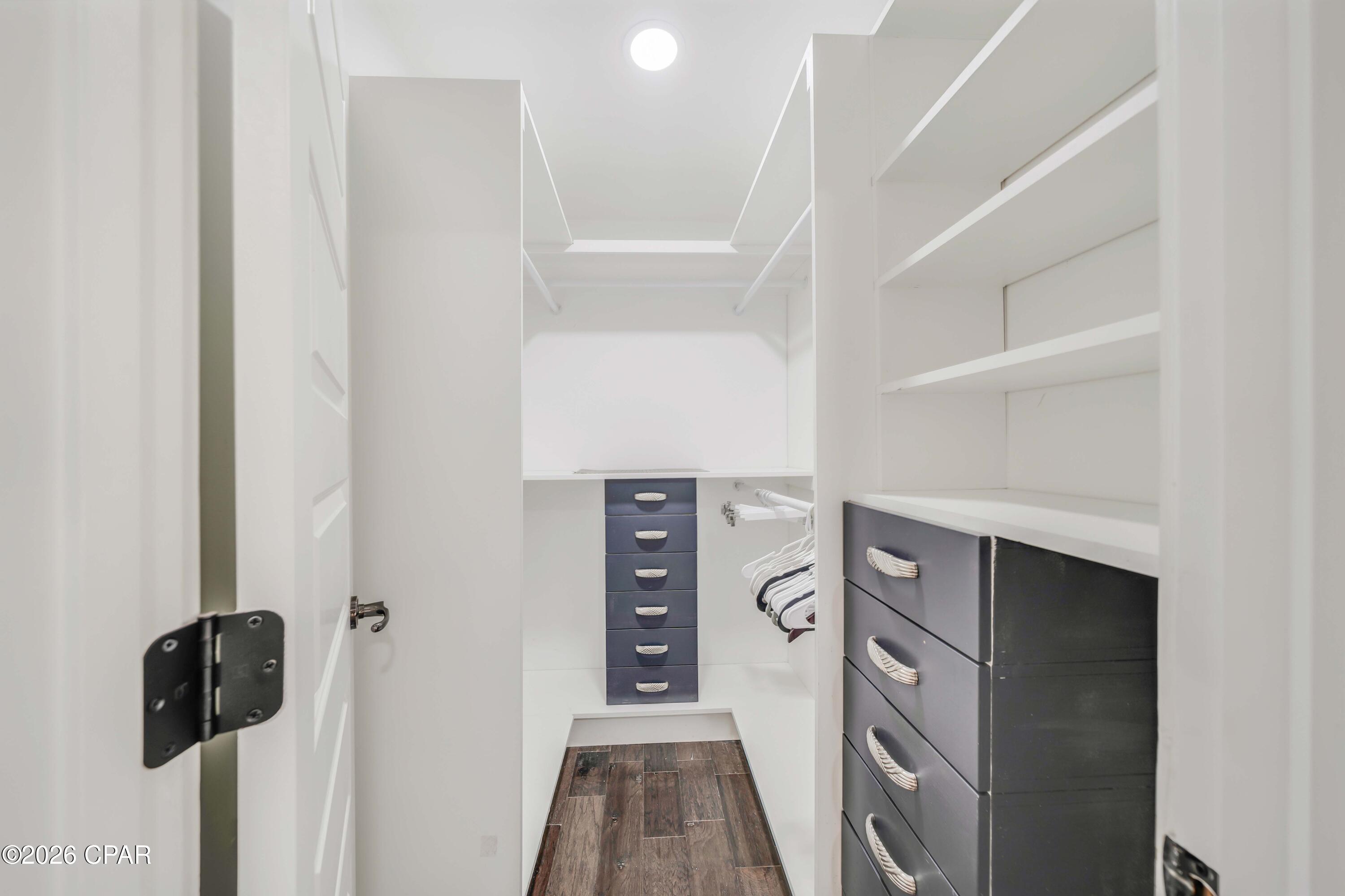 Island View Estates - Residential